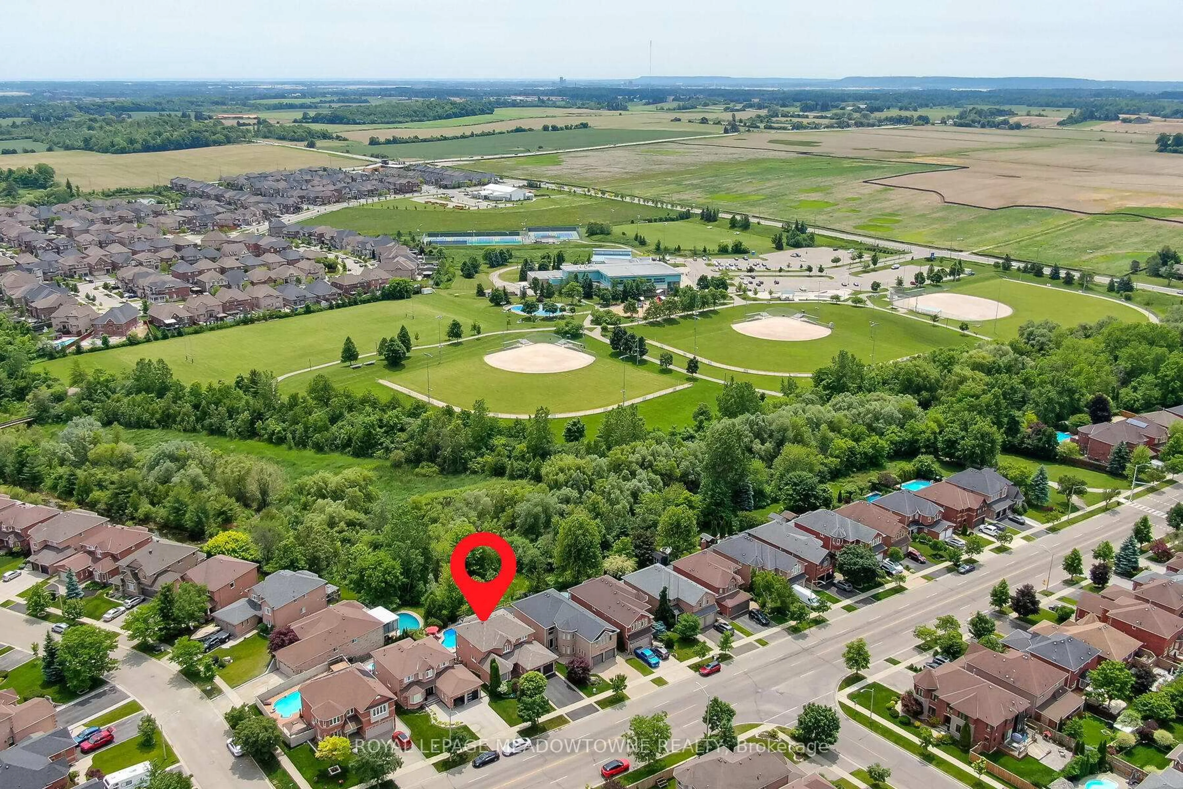 A pic from outside/outdoor area/front of a property/back of a property/a pic from drone, water/lake/river/ocean view for 14120 Argyll Rd, Halton Hills Ontario L7G 6G6