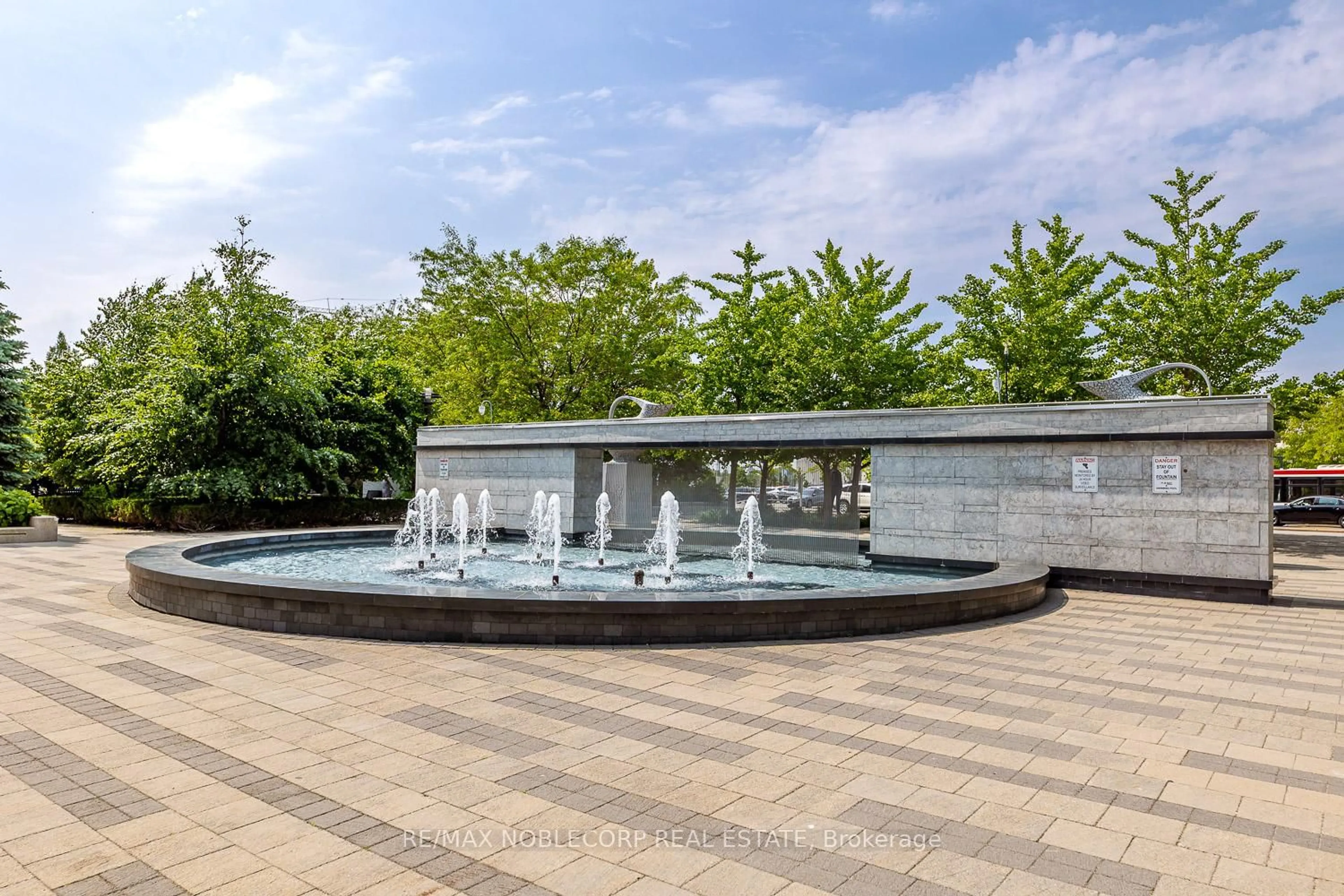 Patio, unknown for 215 Sherway Gardens Rd #2410, Toronto Ontario M9C 0A4