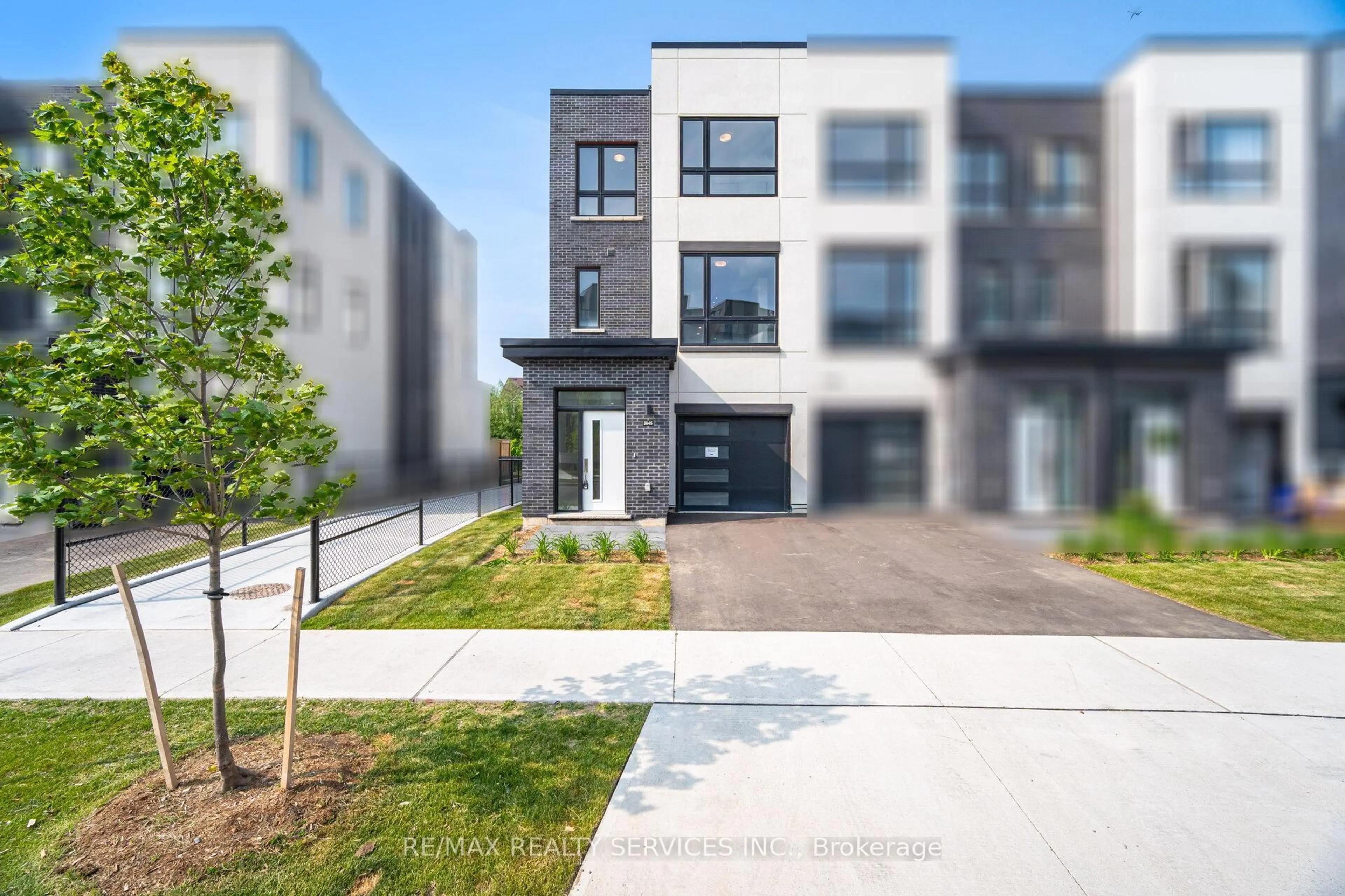 Unknown for 3045 Trailside Dr, Oakville Ontario L6M 4M2