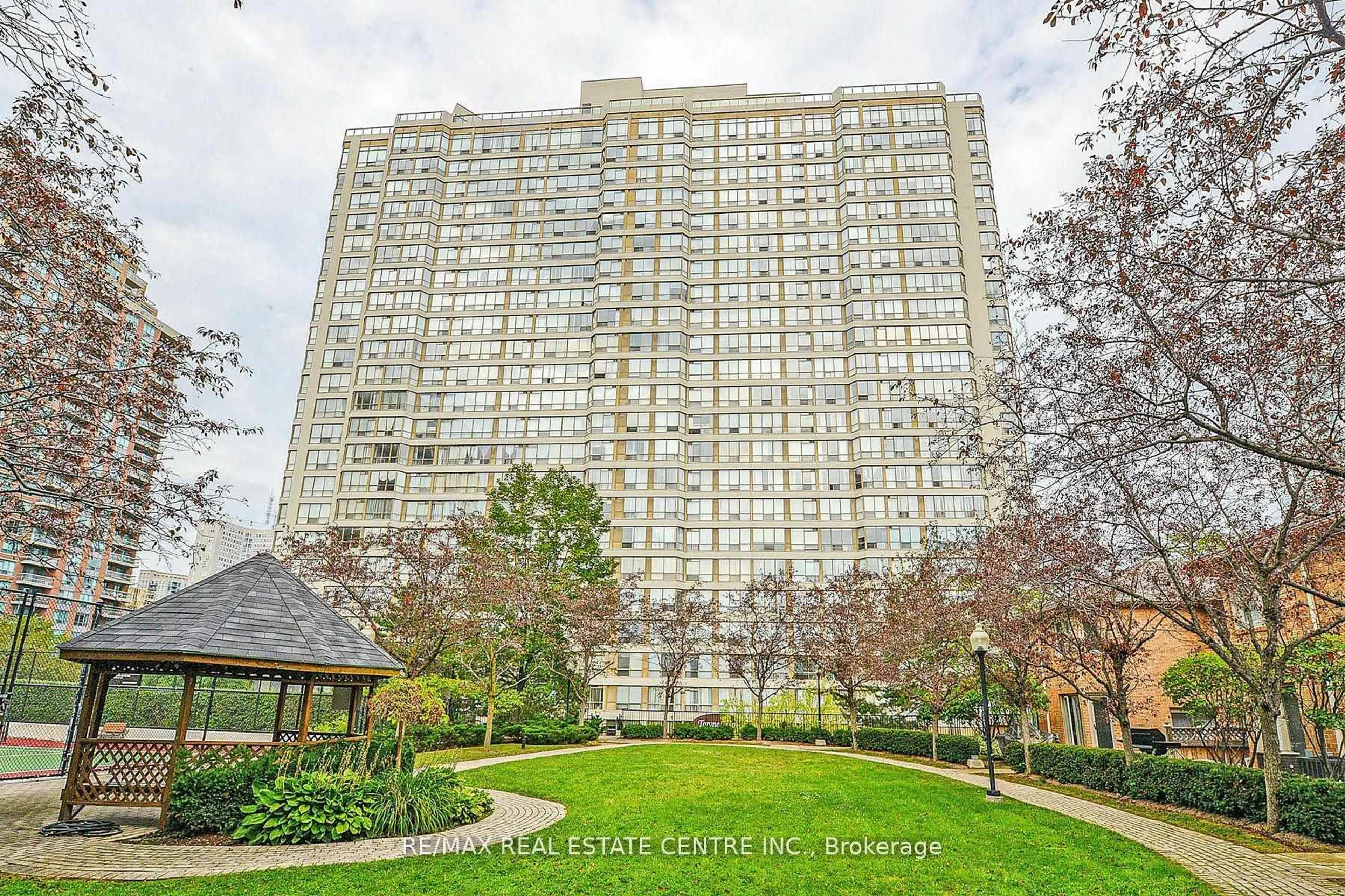 Unknown for 55 Elm Dr #1805, Mississauga Ontario L5B 3Z3