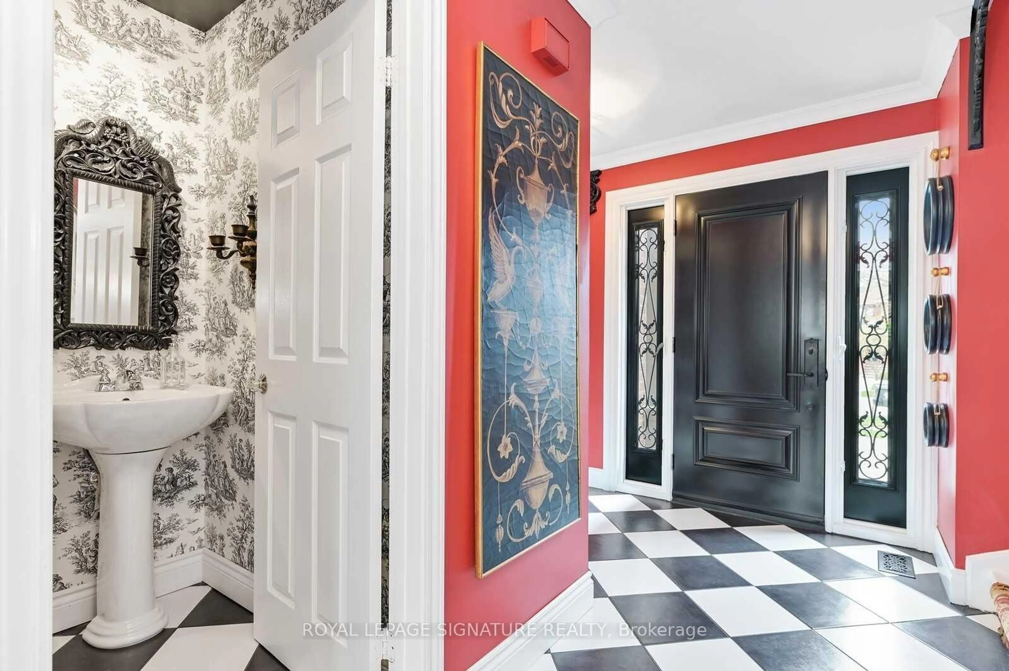 Indoor entryway for 4285 Credit Pointe Dr, Mississauga Ontario L5M 3J8