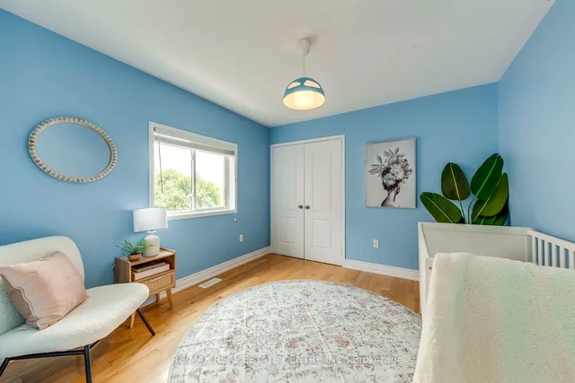 Additional property image - 5360 Cachet Cres
