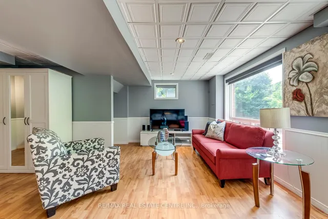 Additional property image - 5360 Cachet Cres
