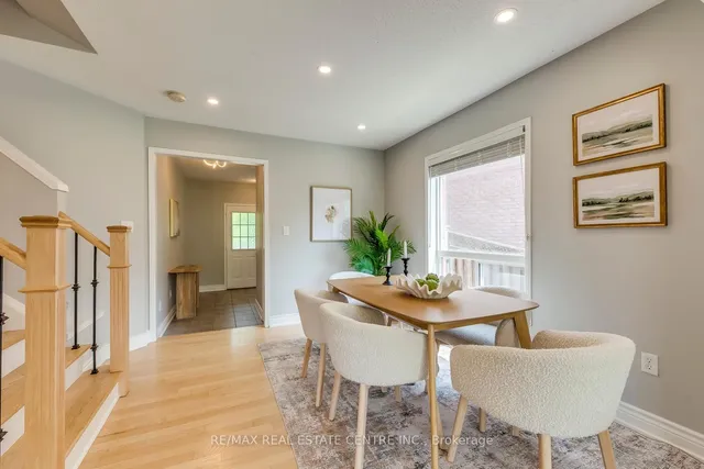 Additional property image - 5360 Cachet Cres