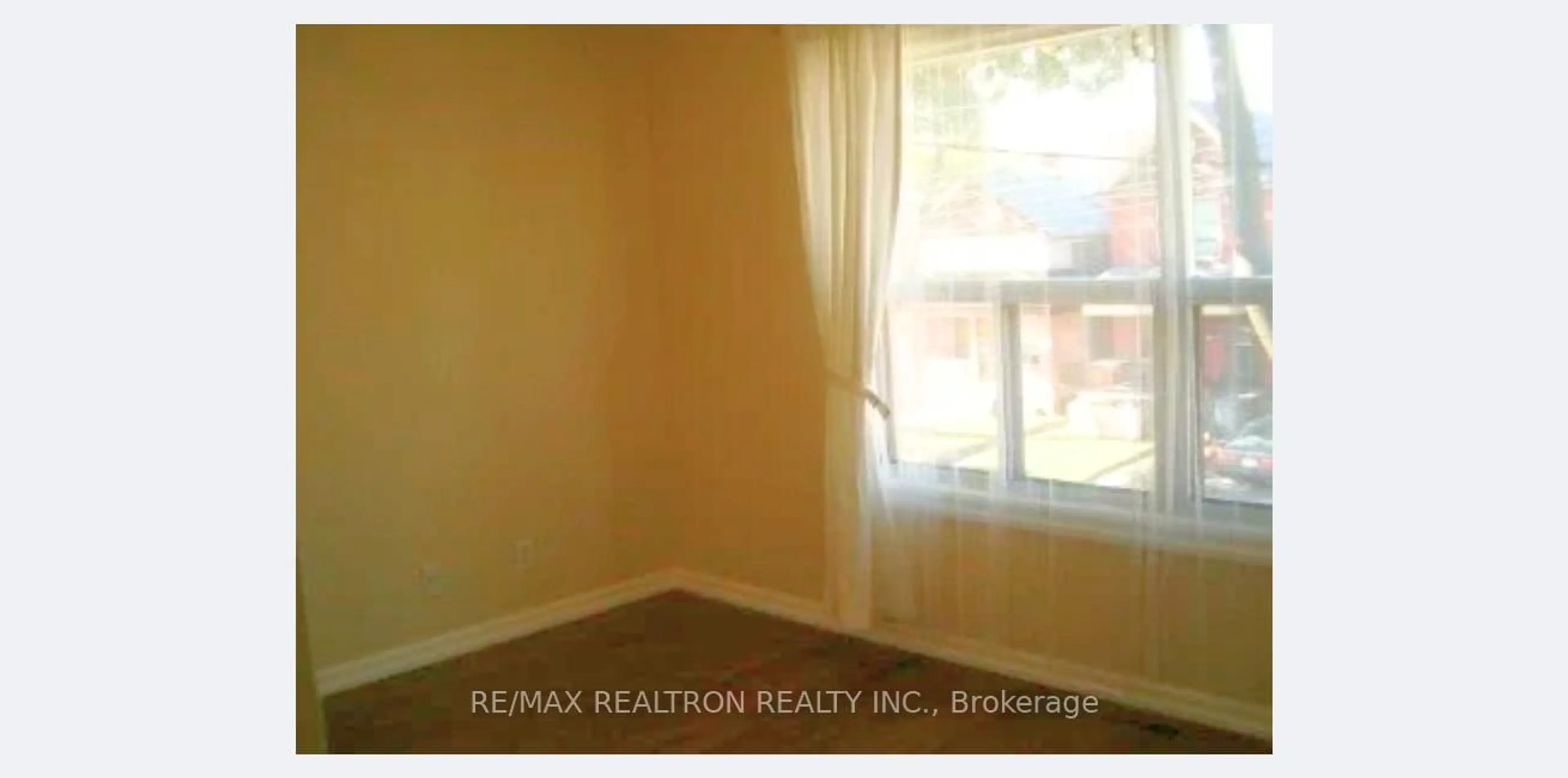 A pic of a room for 489 St Clarens Ave, Toronto Ontario M6H 3W4