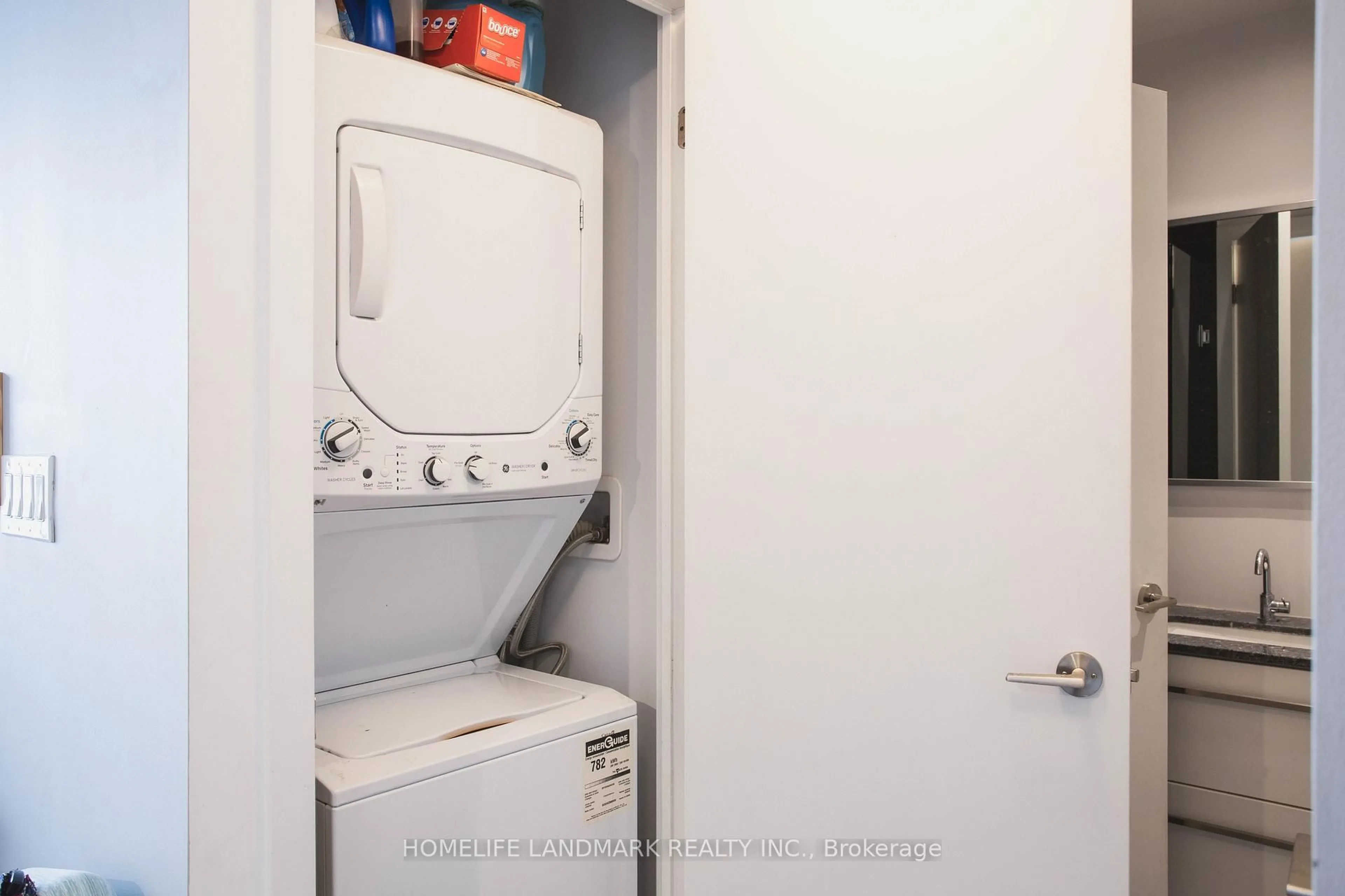 Laundry room for 160 Flemington Rd #1522, Toronto Ontario M6A 1N6