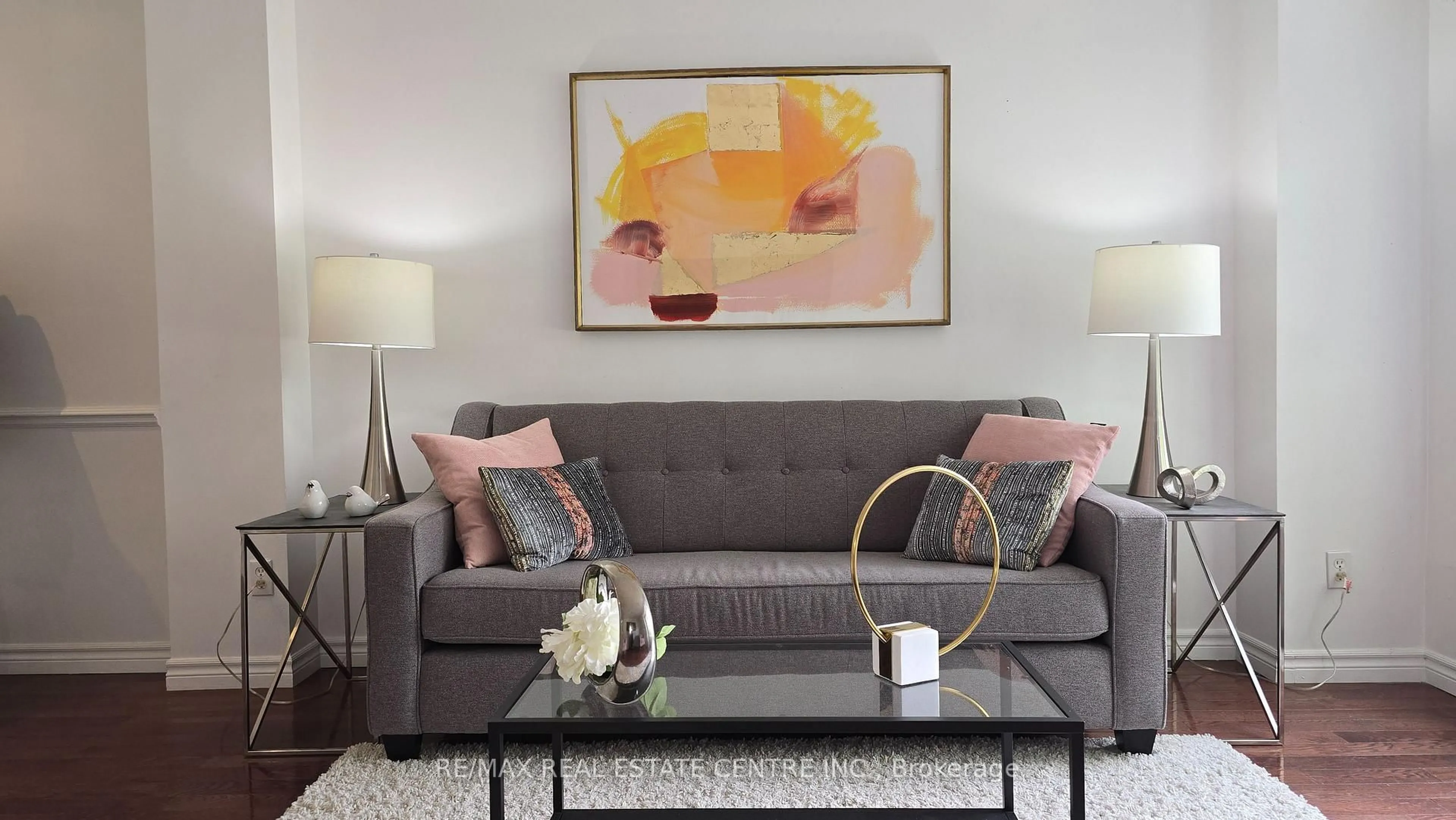 Living room with furniture, unknown for 24 Salisbury Circ, Brampton Ontario L6V 2Z5