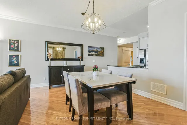 Additional property image - 2083 Lake Shore Blvd Unit 810