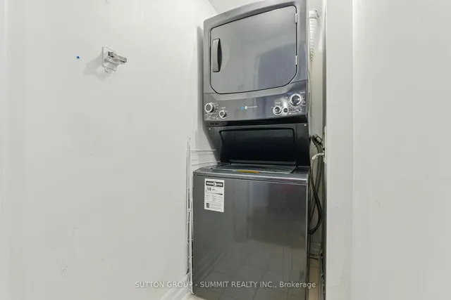 Additional property image - 2083 Lake Shore Blvd Unit 810