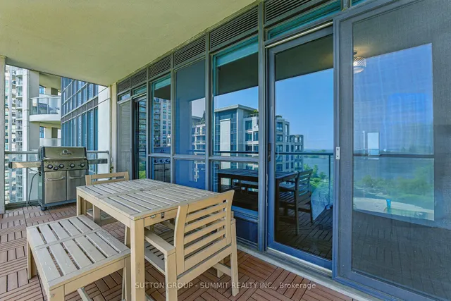 Additional property image - 2083 Lake Shore Blvd Unit 810