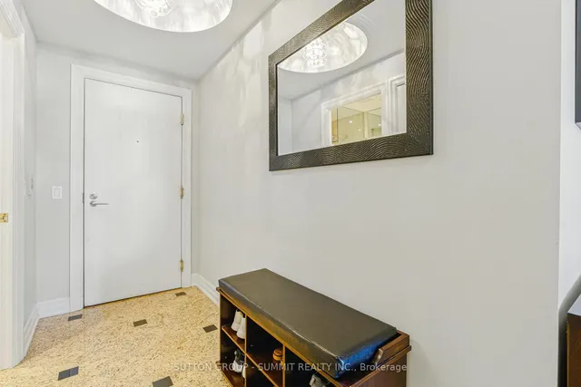 Additional property image - 2083 Lake Shore Blvd Unit 810