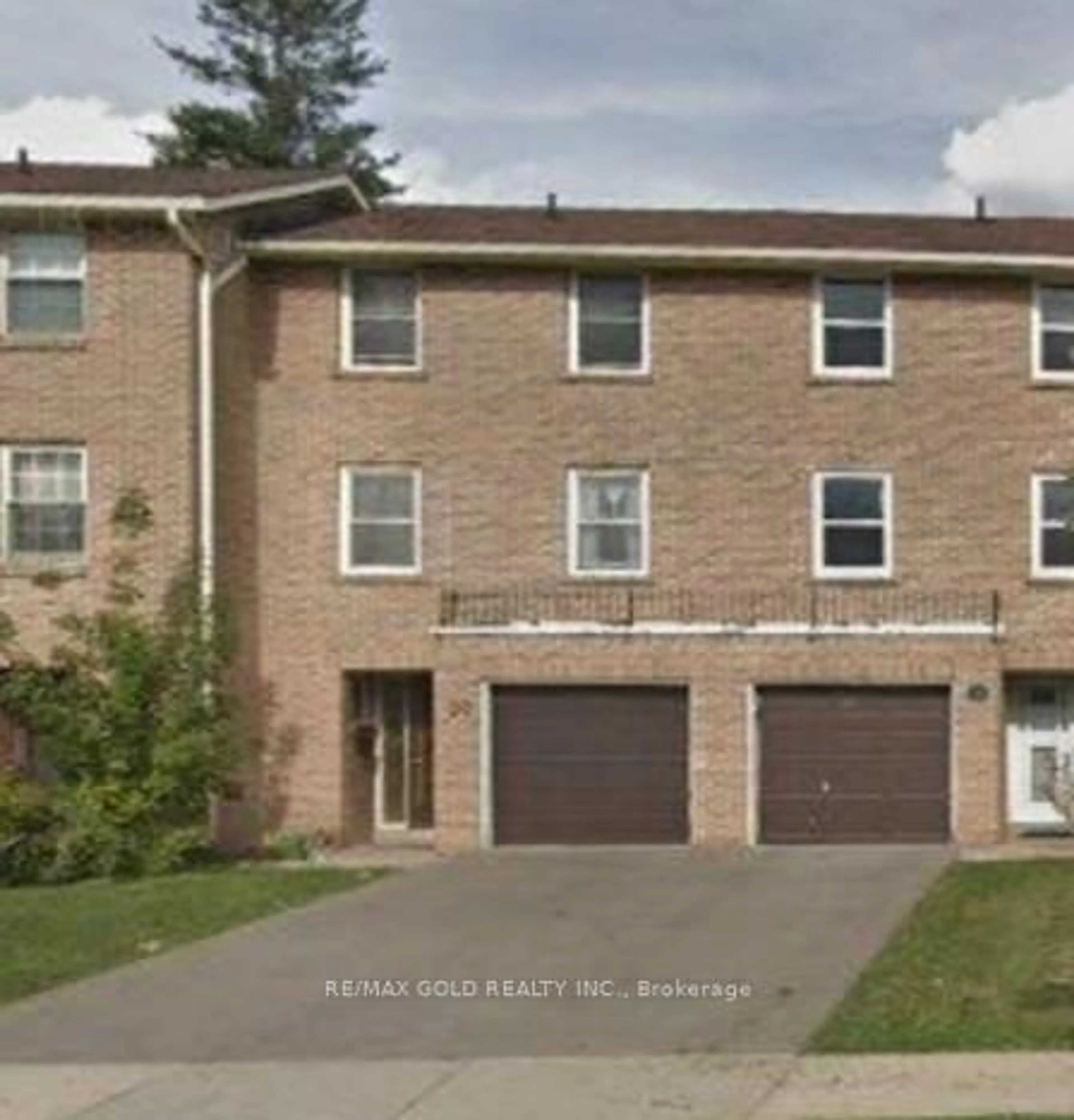Home with brick exterior material, street for 7255 Dooley Dr #55, Mississauga Ontario L4T 2S7