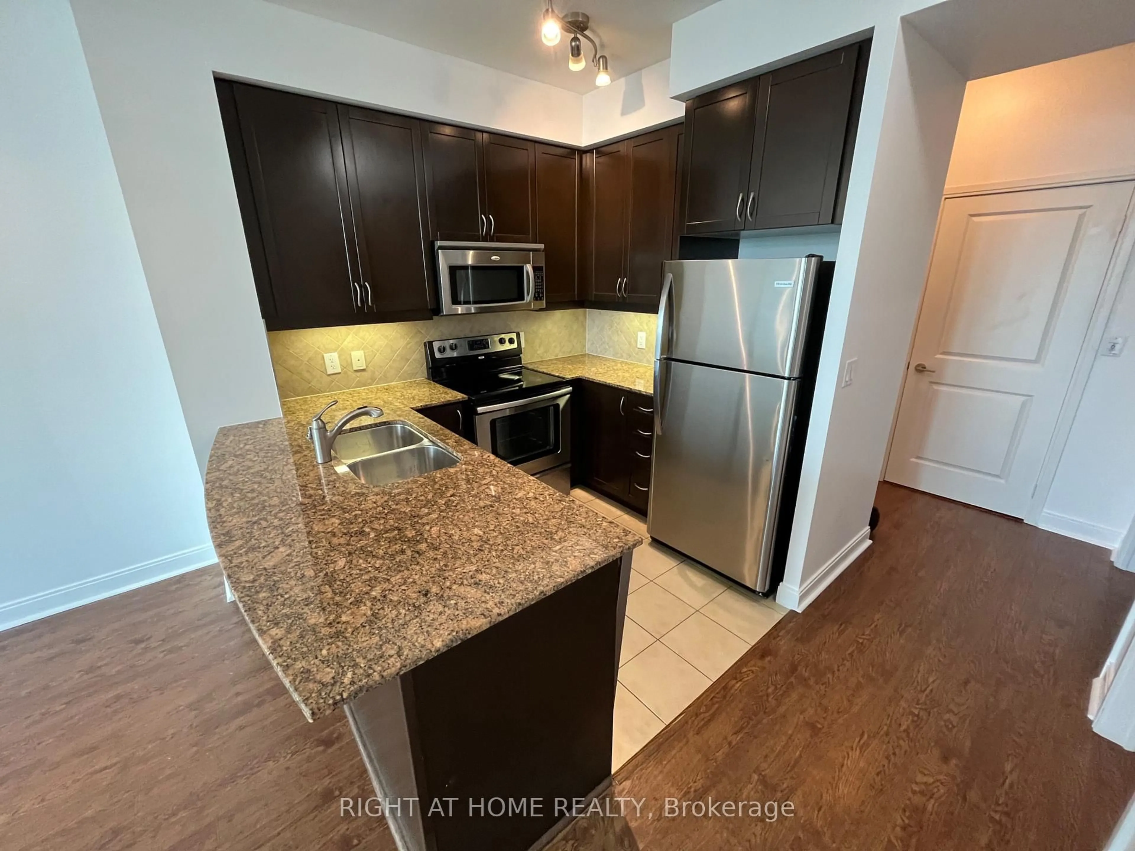Standard kitchen, unknown for 80 Absolute Ave #2001, Mississauga Ontario L4Z 0A2
