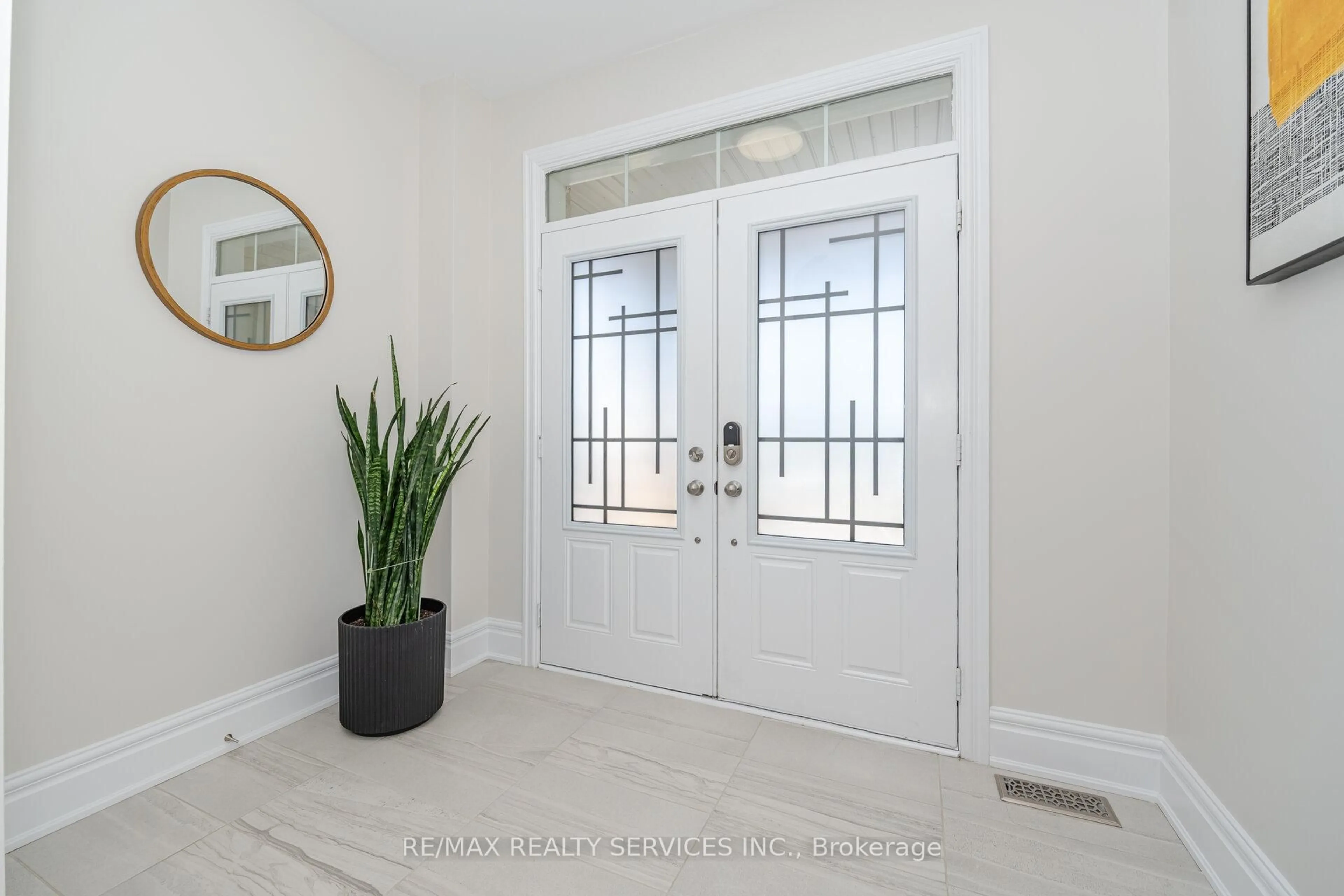 Indoor entryway for 14 Dotchson Ave, Caledon Ontario L7C 4G5
