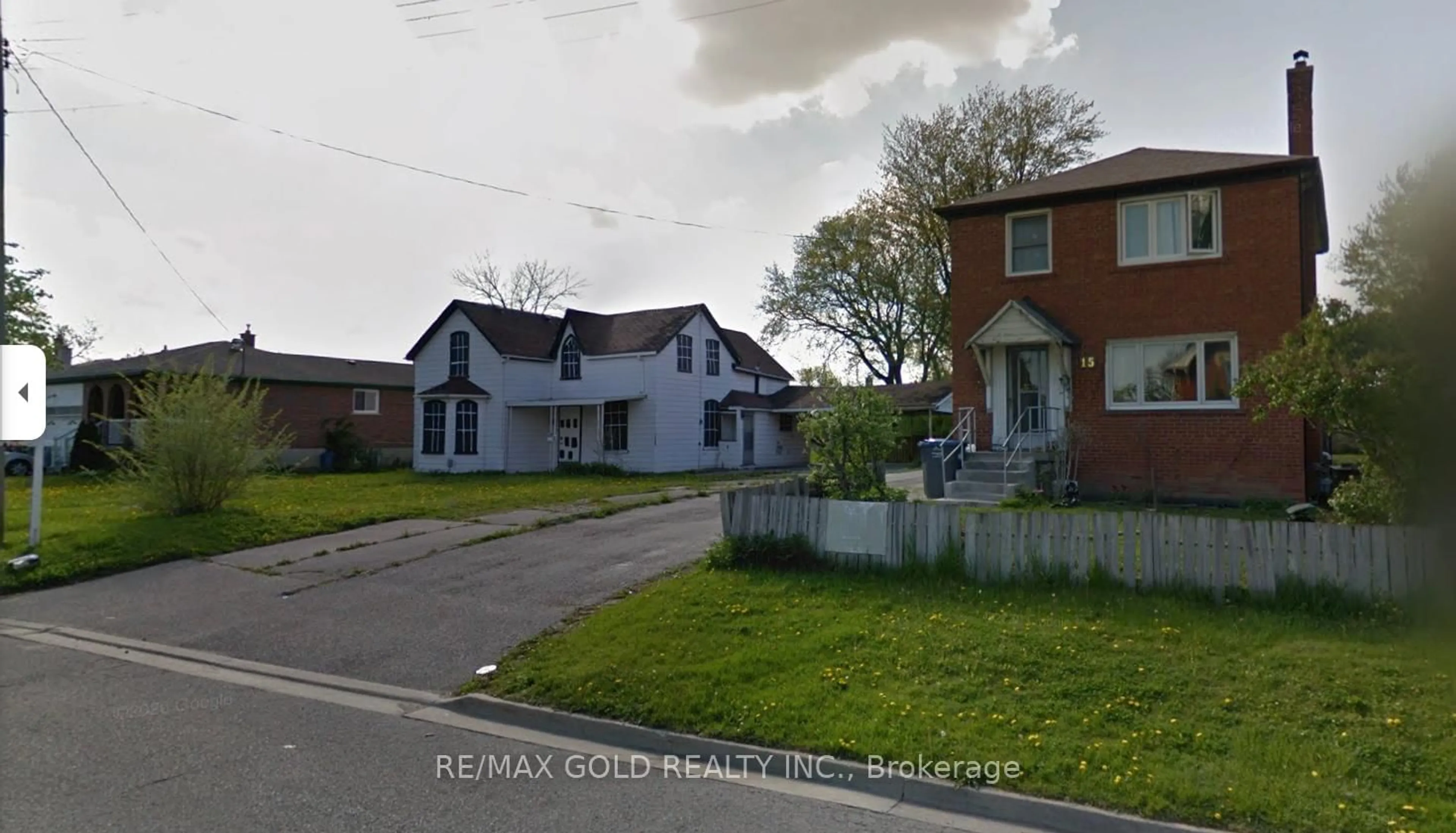 Unknown for 15 Scarboro St, Mississauga Ontario L4T 1E3