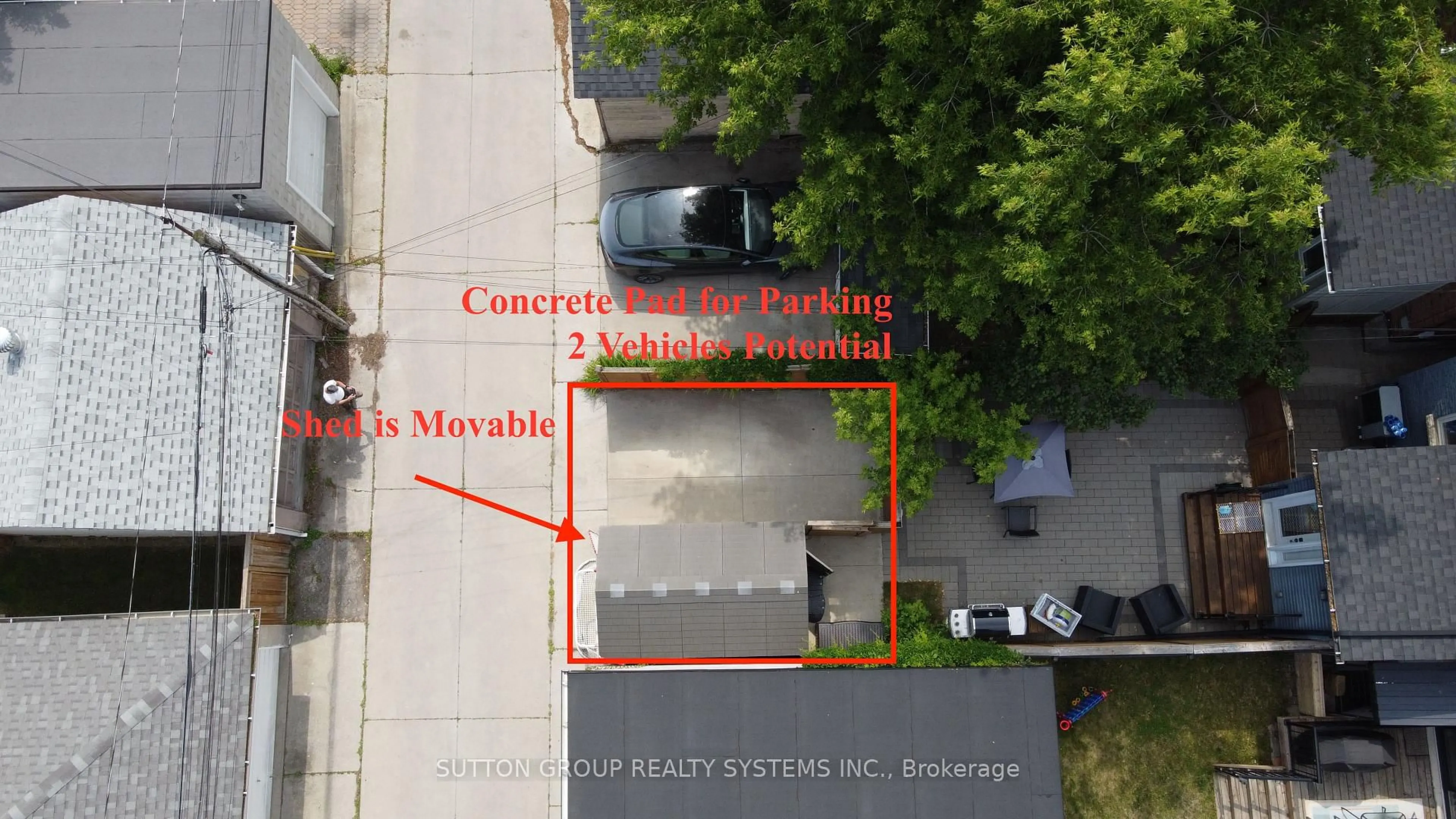 A pic from outside/outdoor area/front of a property/back of a property/a pic from drone, street for 59 Vernon St, Toronto Ontario M6P 1S9