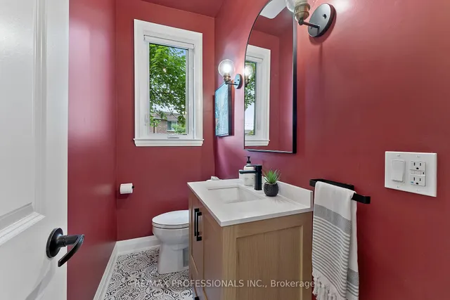 Additional image 34 of 12 Brownlea Ave