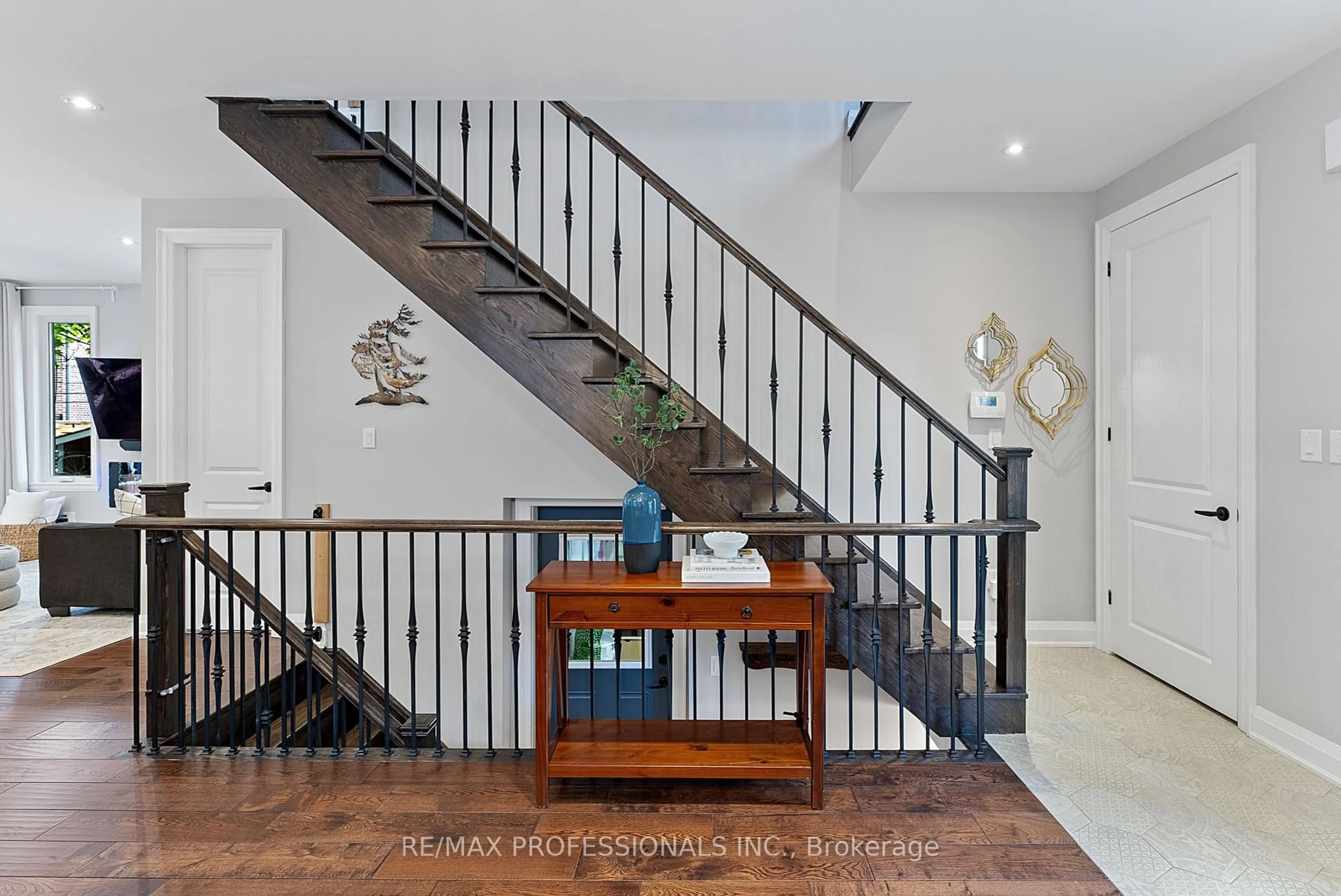 Unknown for 12 Brownlea Ave, Toronto Ontario M9P 2R4