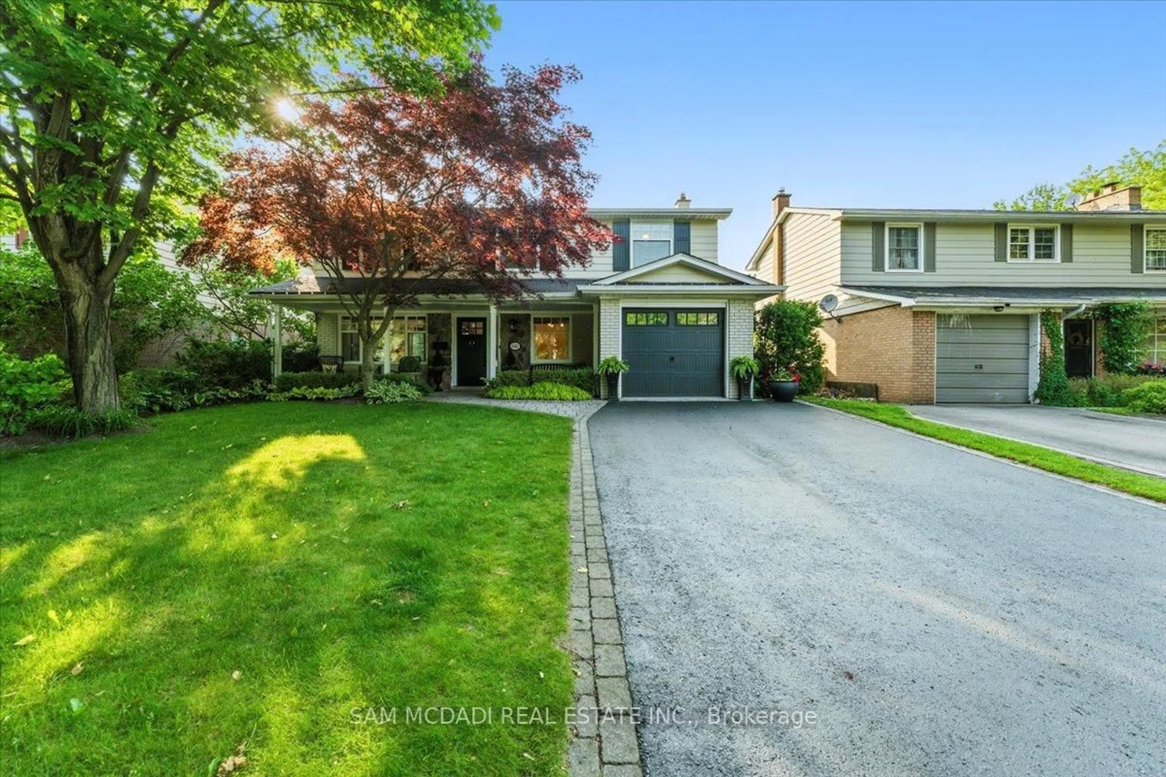 Unknown for 1847 Truscott Dr, Mississauga Ontario L5J 2A1