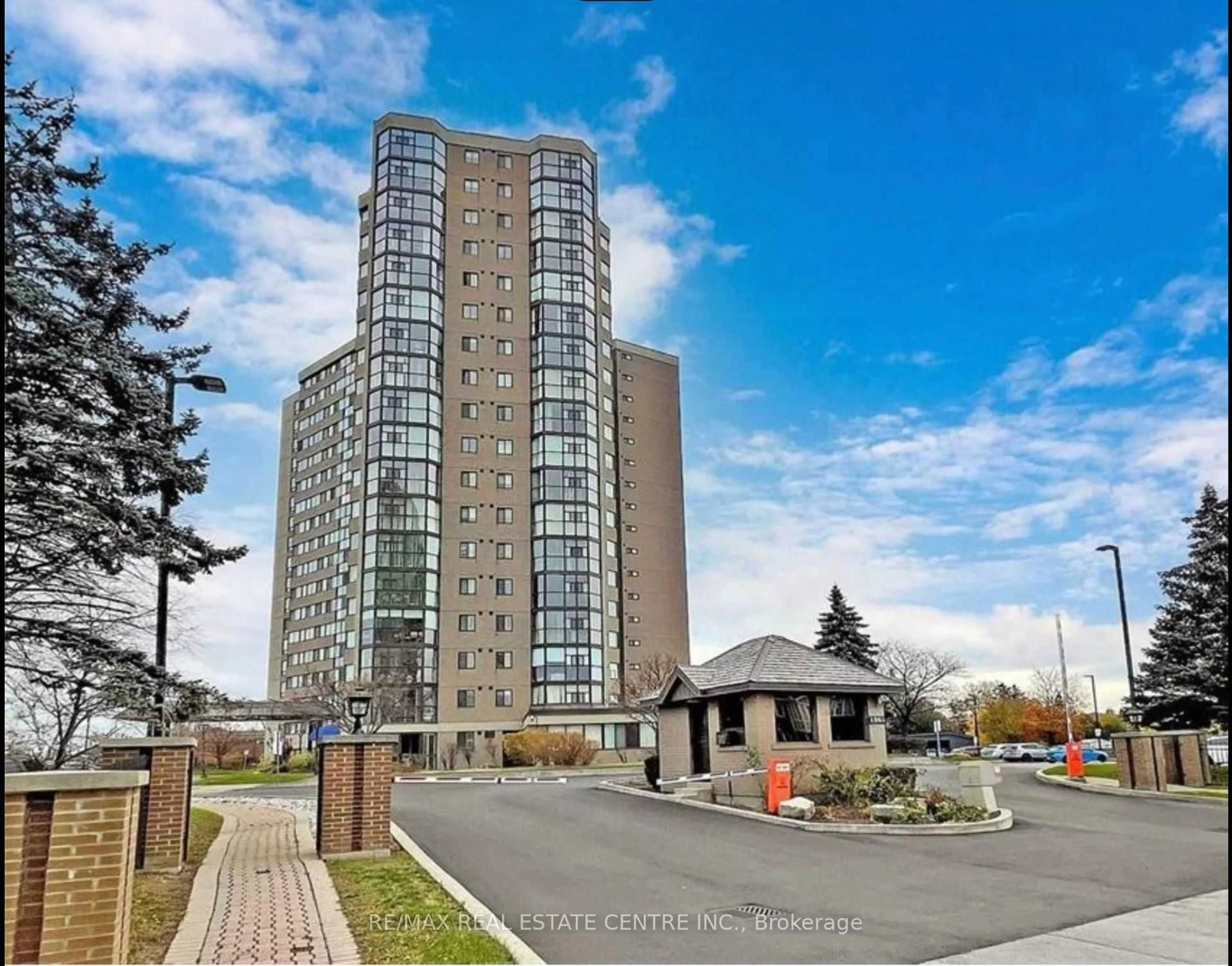 Unknown for 1360 Rathburn Rd #302, Mississauga Ontario L4W 4H4