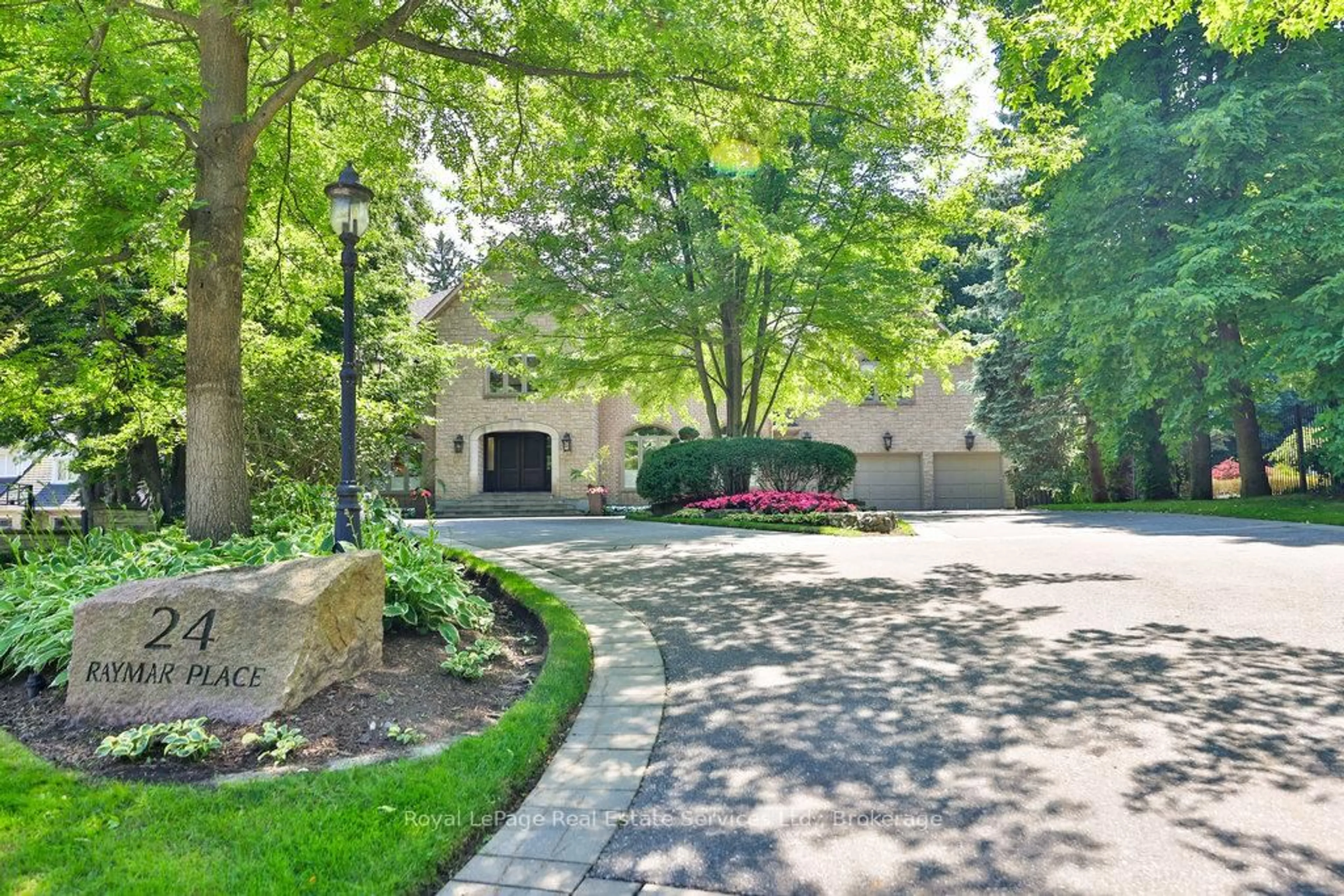 Unknown for 24 Raymar Pl, Oakville Ontario L6J 6M1