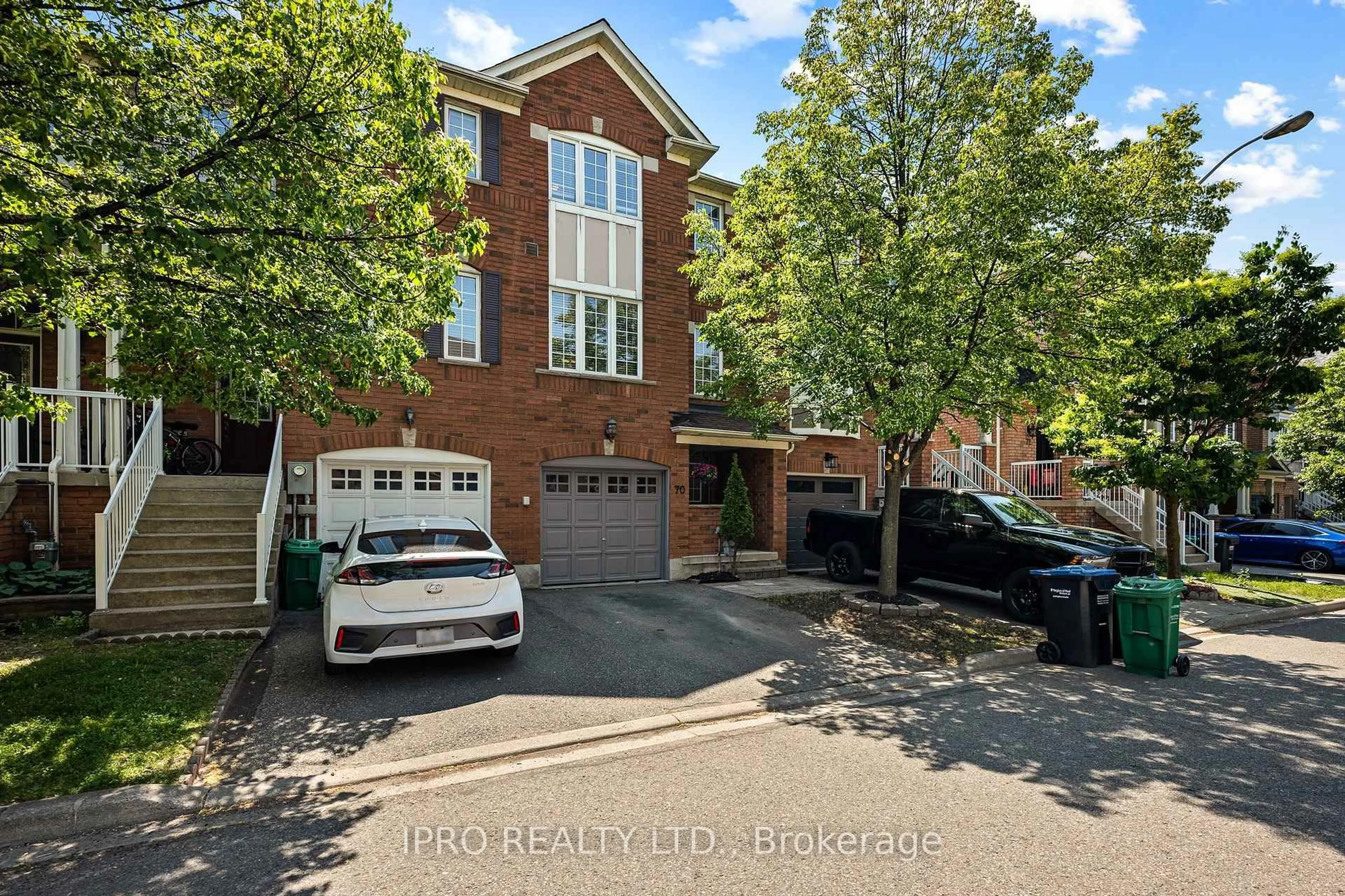 Home with brick exterior material, street for 271 Richvale Dr #70, Brampton Ontario L6Z 4W7