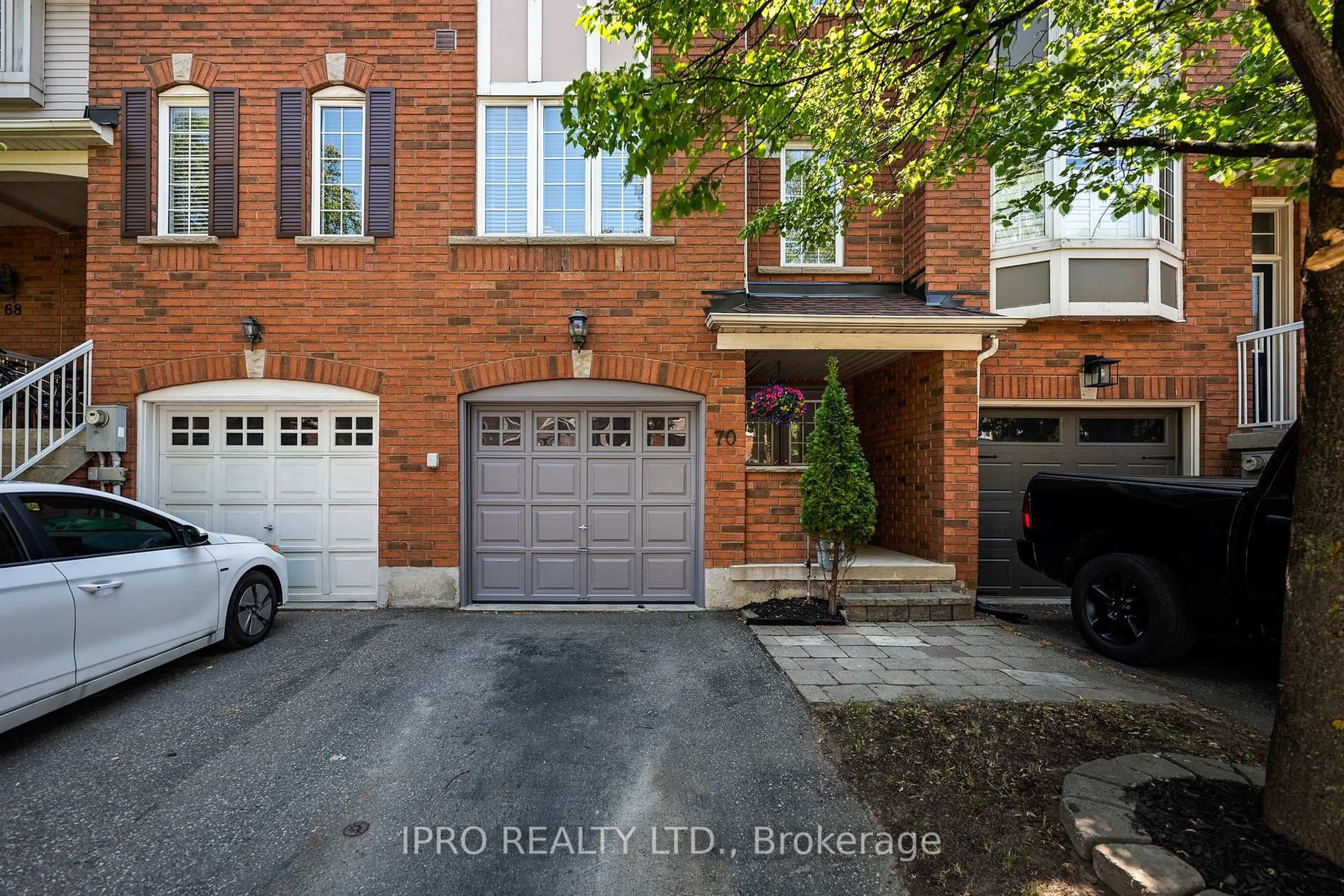 Home with brick exterior material, street for 271 Richvale Dr #70, Brampton Ontario L6Z 4W7