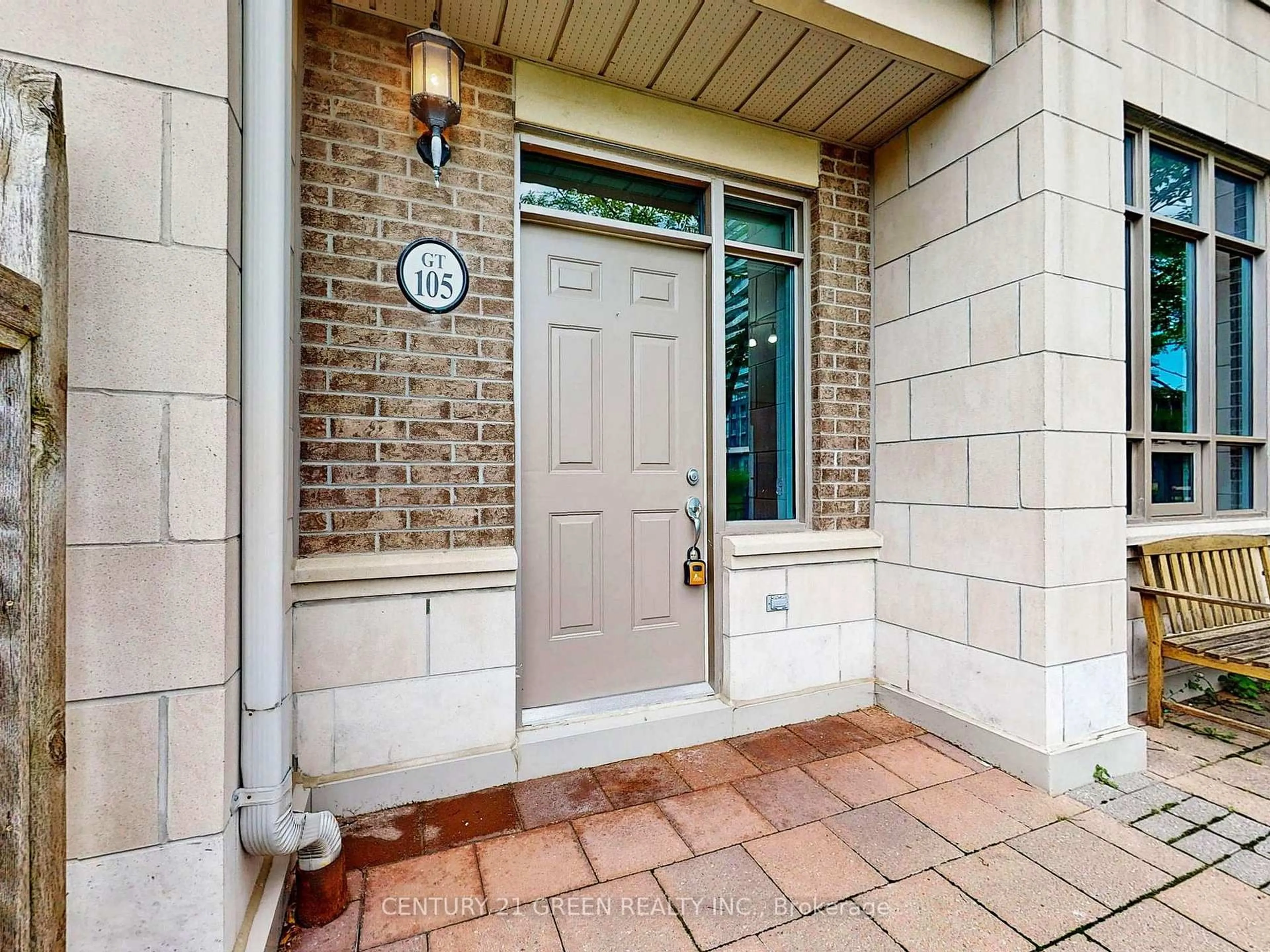 Indoor entryway for 388 Prince Of Wales Dr #105, Mississauga Ontario L5B 0A1
