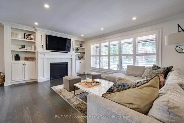 Additional image 31 of 1913 Steepbank Cres