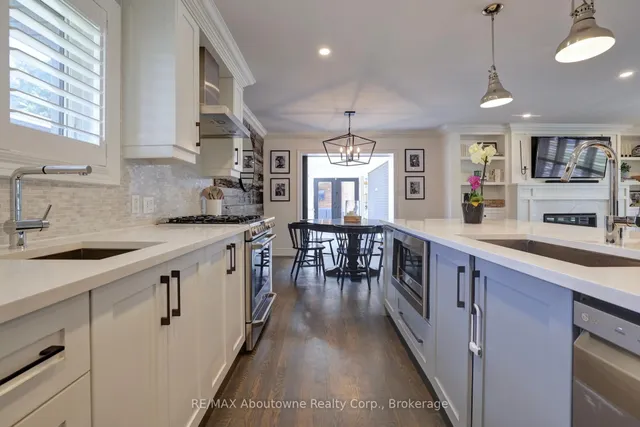 Additional image 28 of 1913 Steepbank Cres