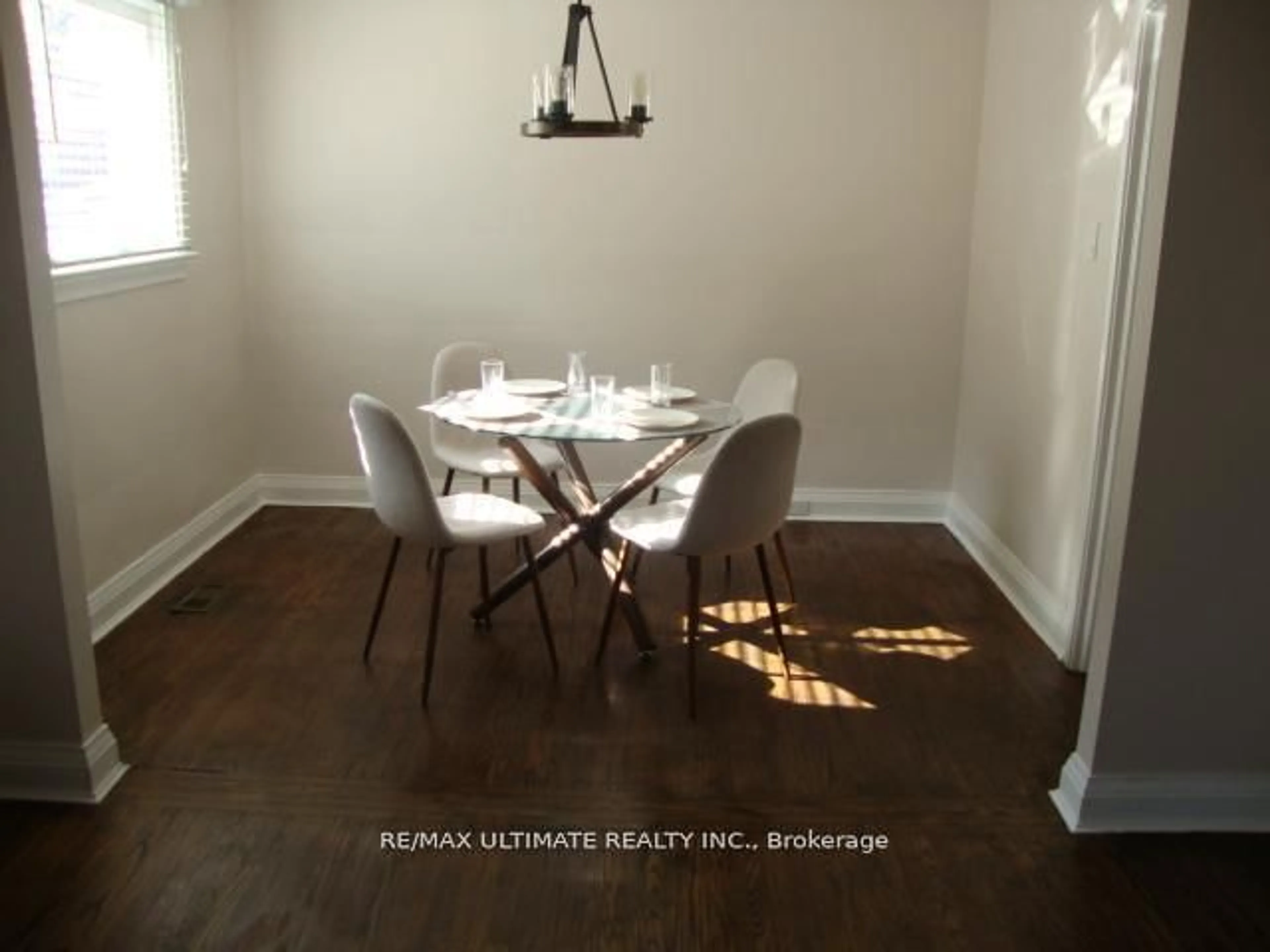 Dining room, unknown for 20 Boyd Ave, Toronto Ontario M9N 2C7