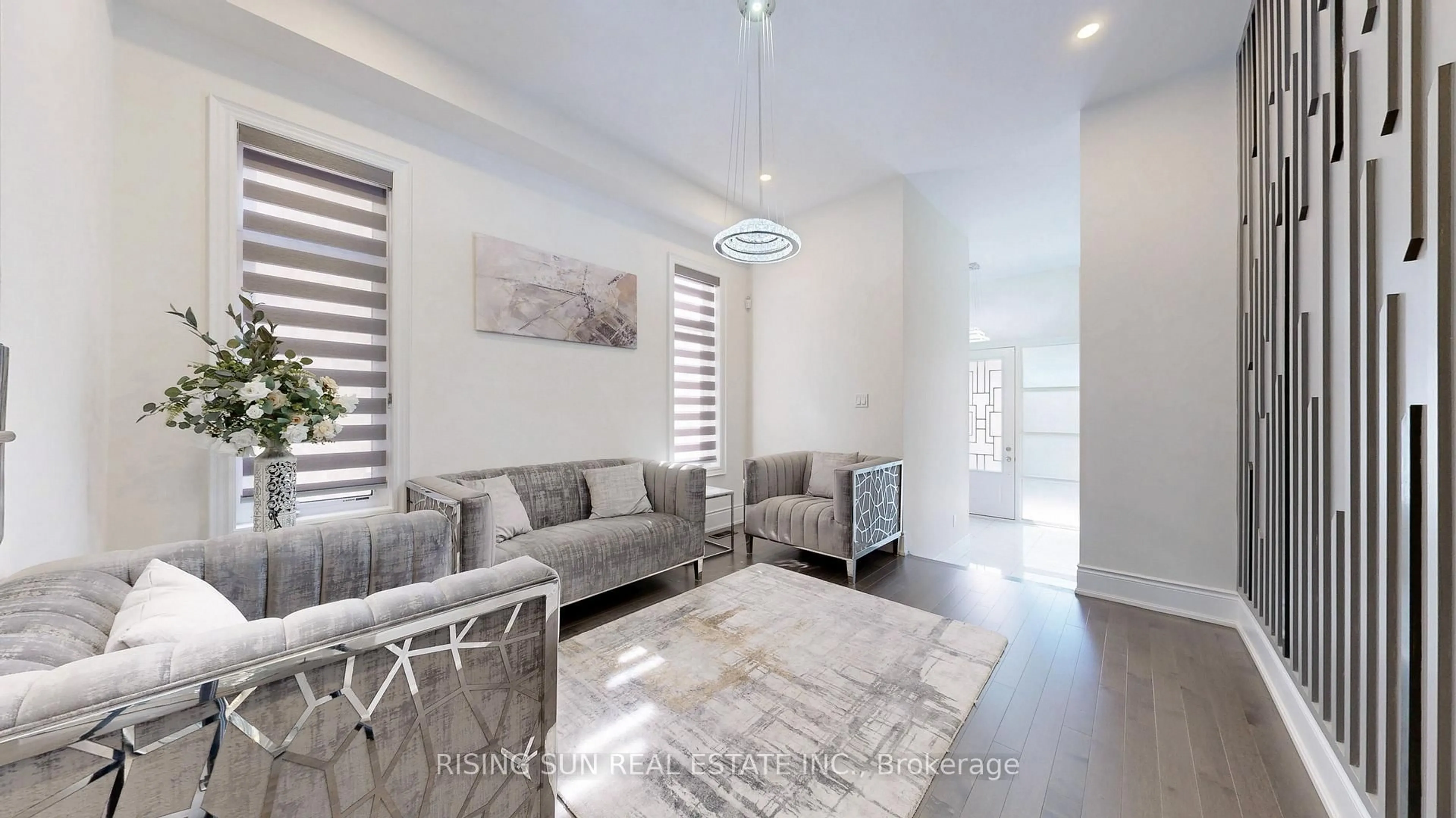 Living room with furniture, unknown for 37 Midmorning Rd, Brampton Ontario L6X 5R5