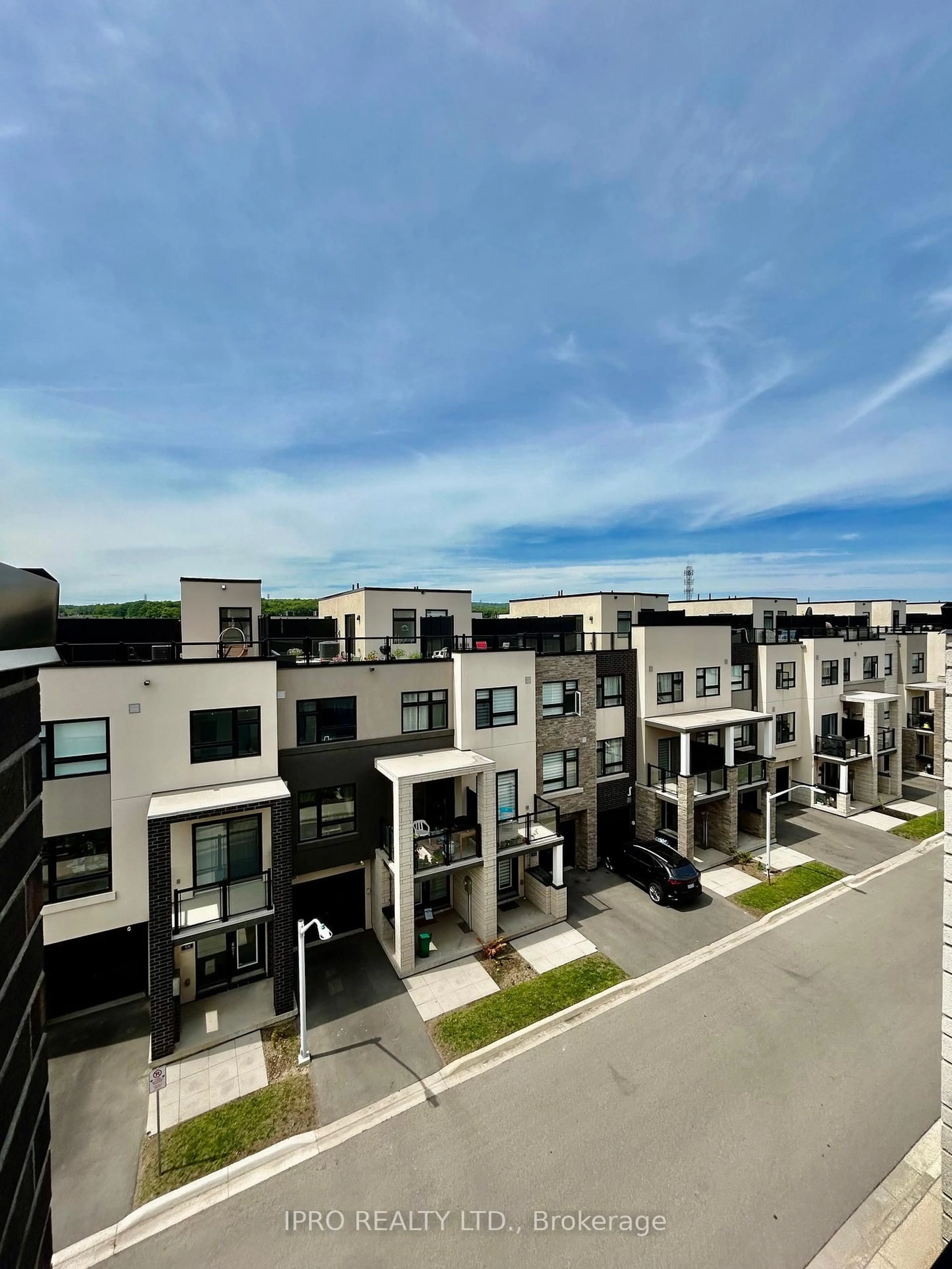A pic from outside/outdoor area/front of a property/back of a property/a pic from drone, street for 1095 Cooke Blvd #41, Burlington Ontario L7T 0C4