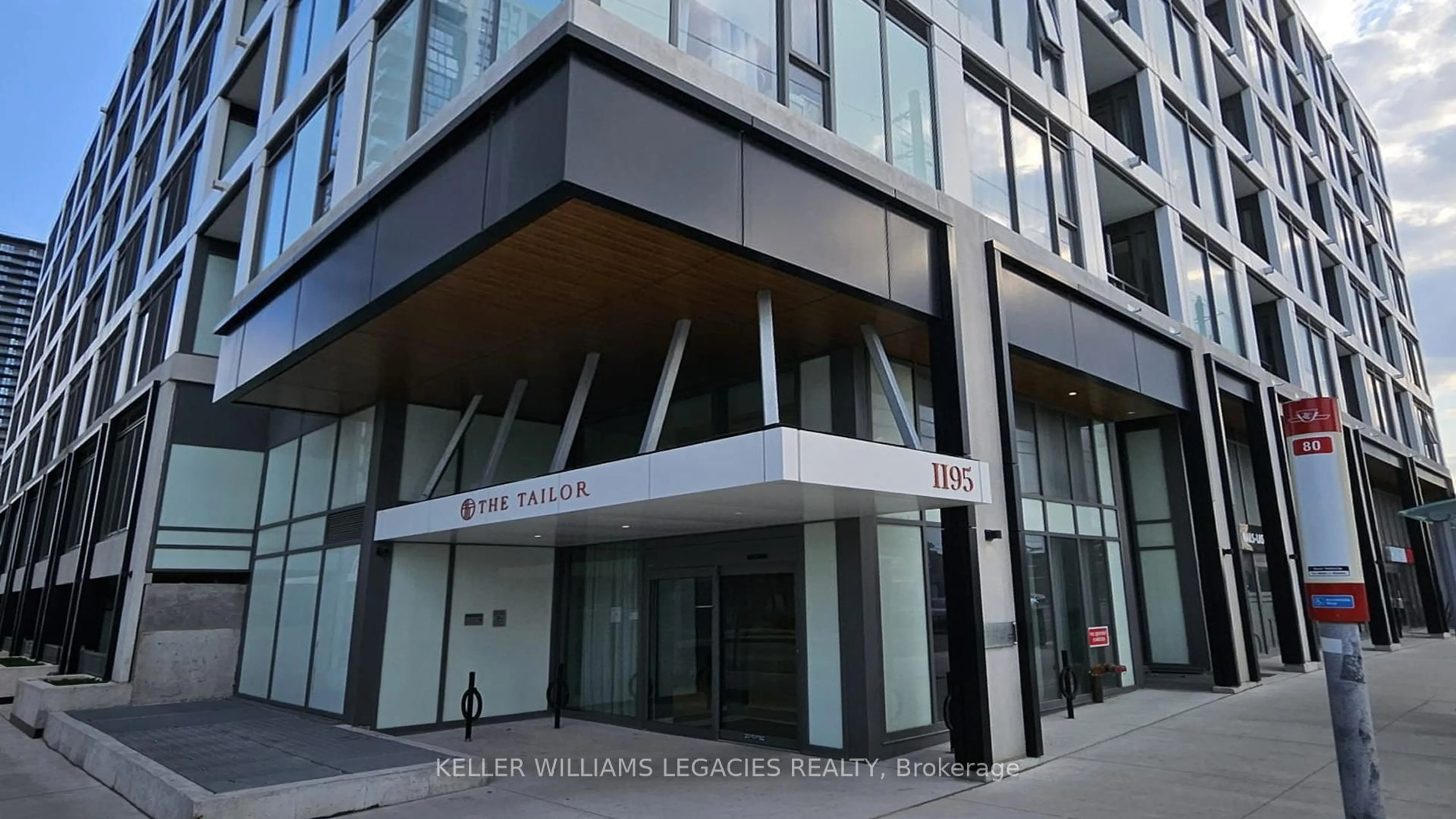 Indoor foyer for 1195 The Queens Way #303, Toronto Ontario M8Z 0H1