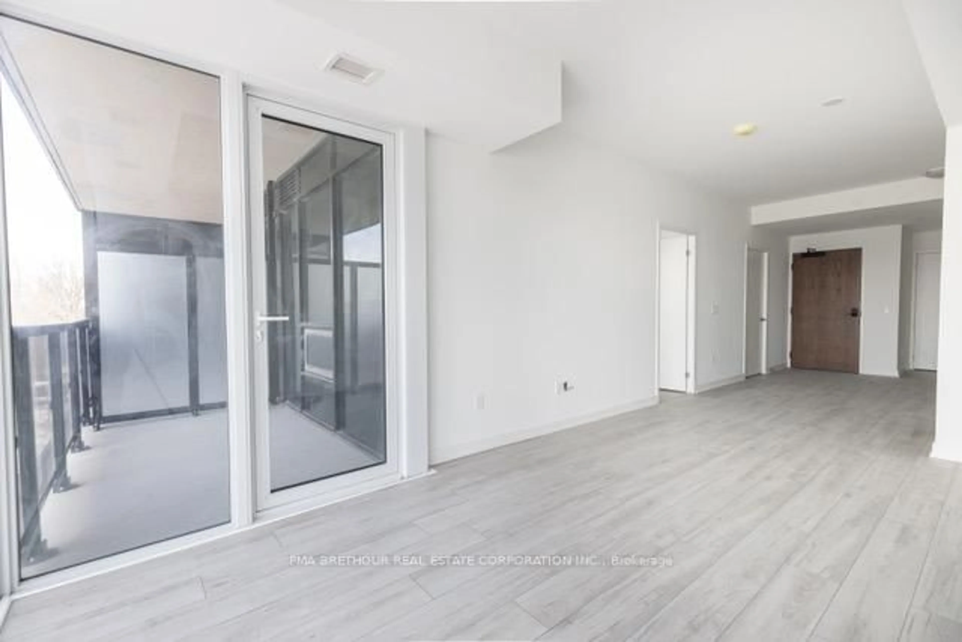 Unknown for 1035 Southdown Rd #1413, Mississauga Ontario L5J 0A3