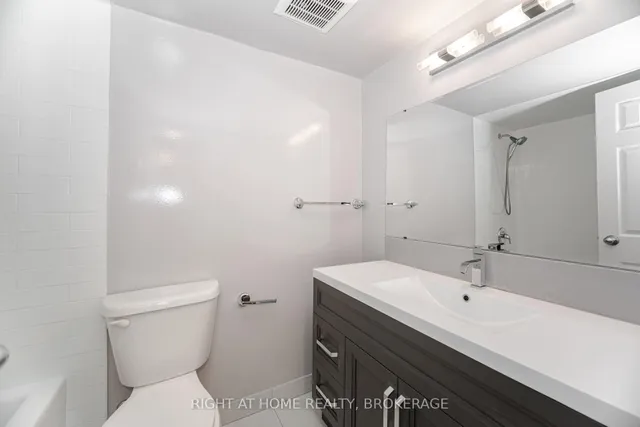 Additional image 14 of 714 The West Mall Unit 811