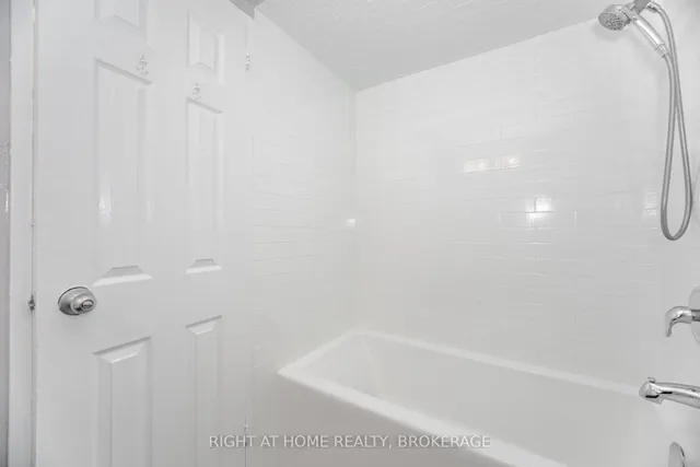 Additional image 13 of 714 The West Mall Unit 811
