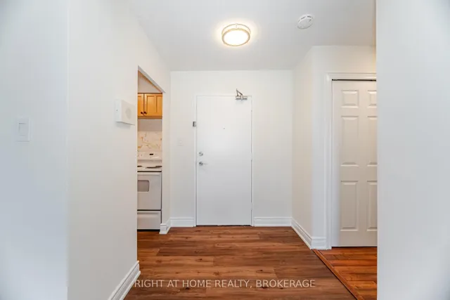 Additional image 46 of 714 The West Mall Unit 811