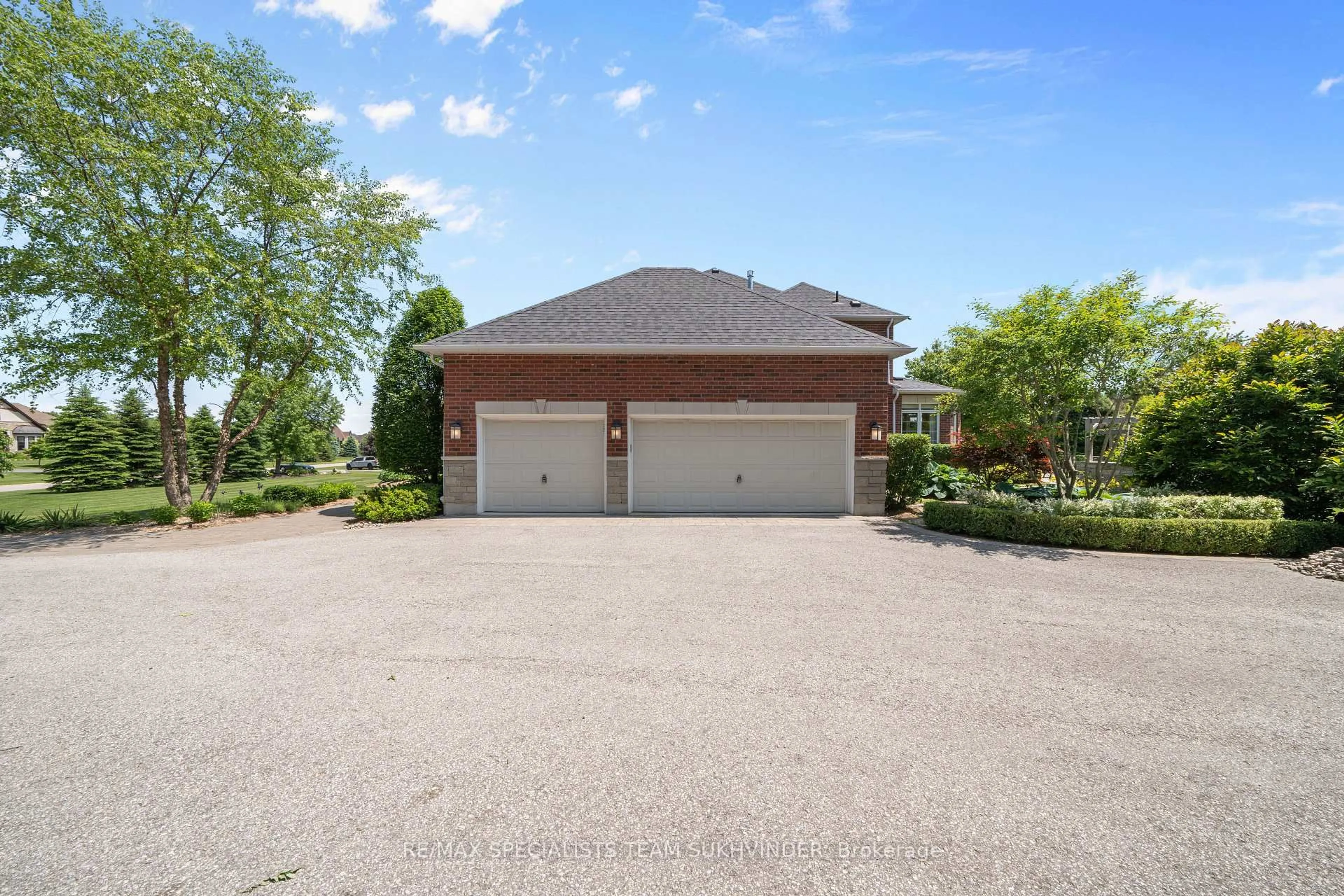 Unknown for 37 Doctor Reynar Rd, Caledon Ontario L7E 4H3