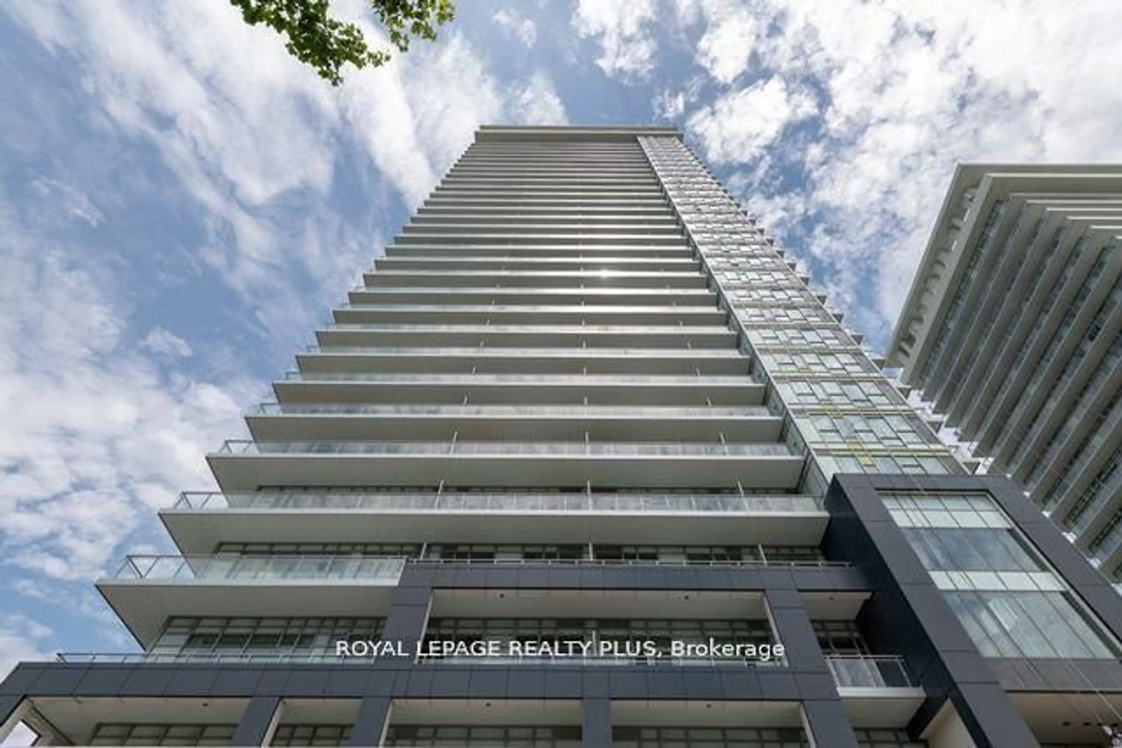 Unknown for 360 Square One Dr #812, Mississauga Ontario L5B 0G7