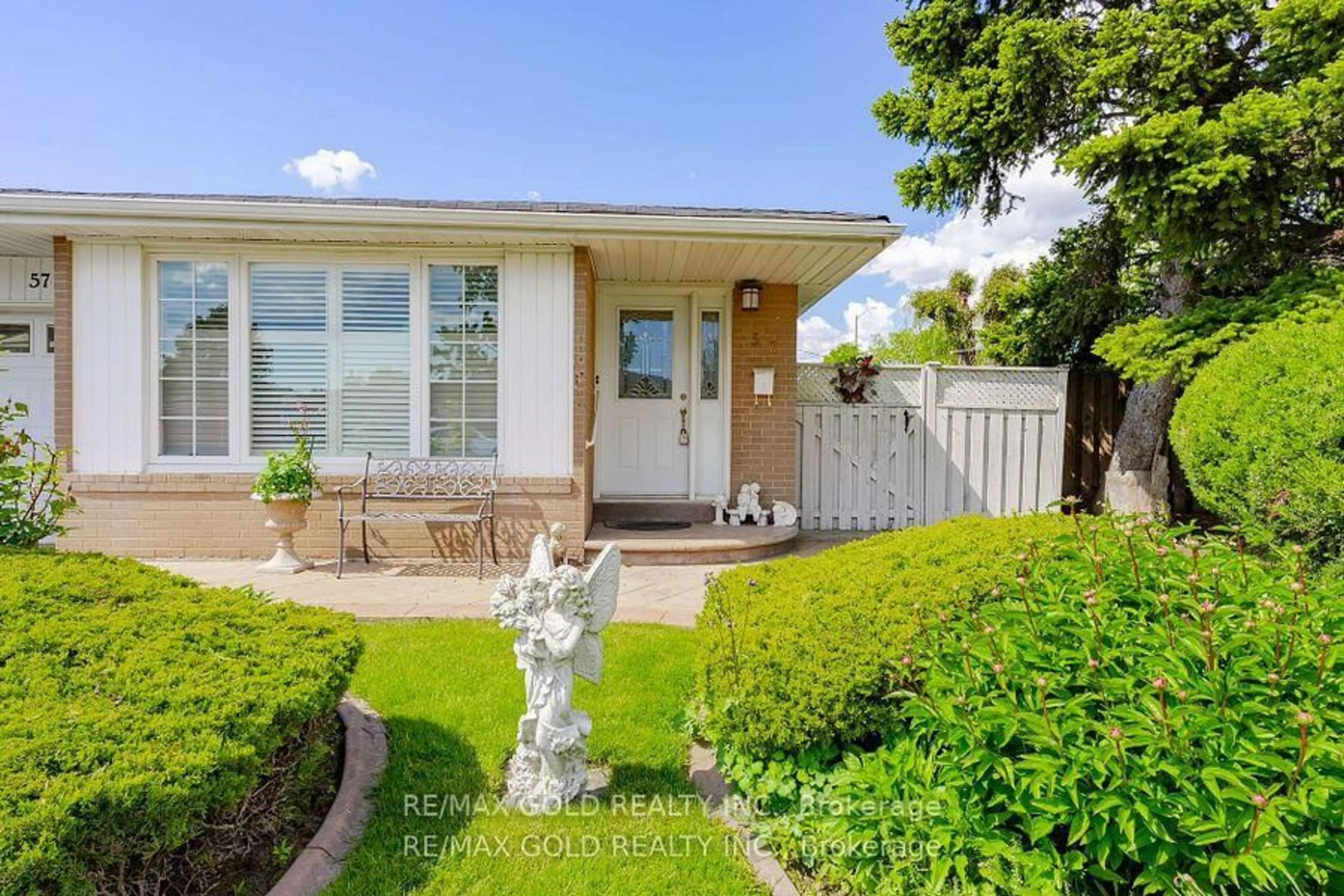 Unknown for 57 Cathcart Cres, Brampton Ontario L6T 2A4