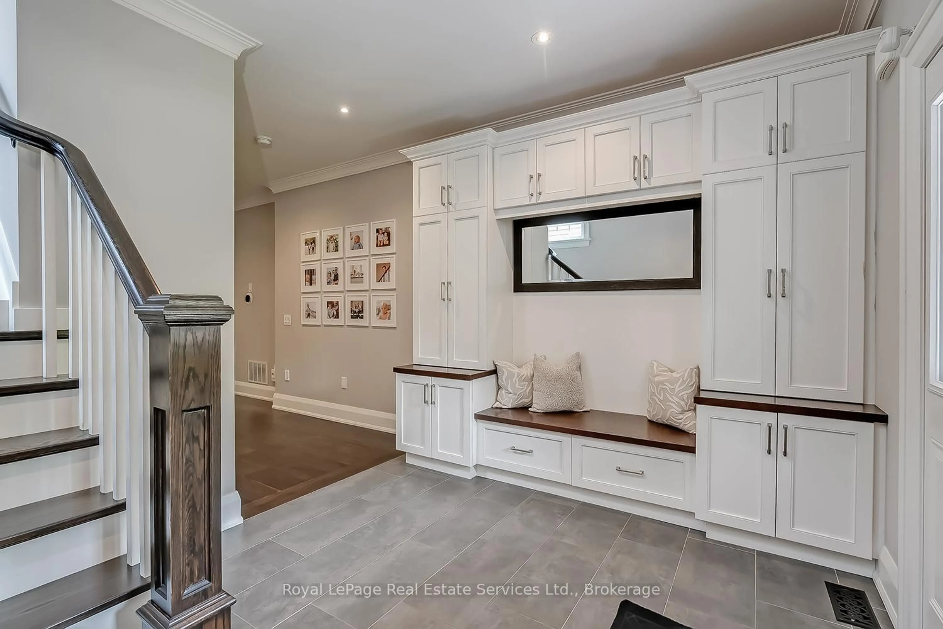 Unknown for 431 Inglehart St, Oakville Ontario L6J 3J5