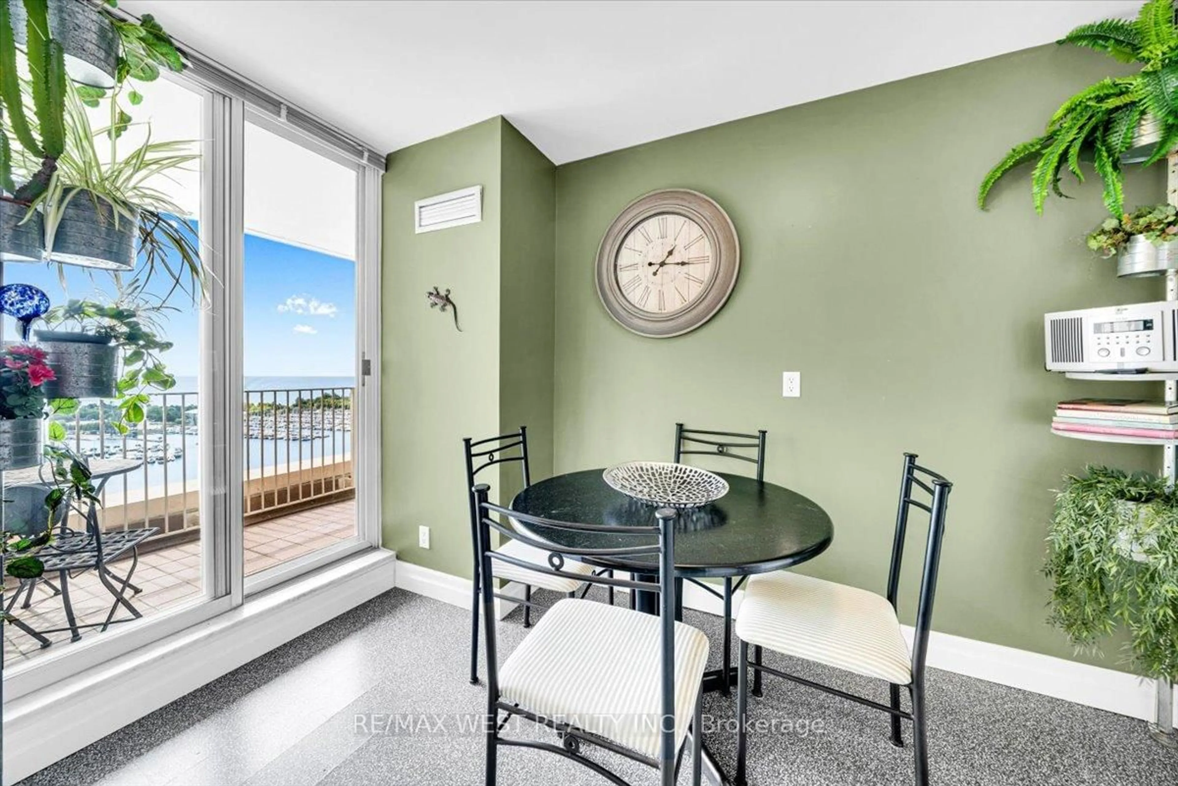 Dining room, unknown for 2285 Lake Shore Blvd #1608, Toronto Ontario M8V 3X9