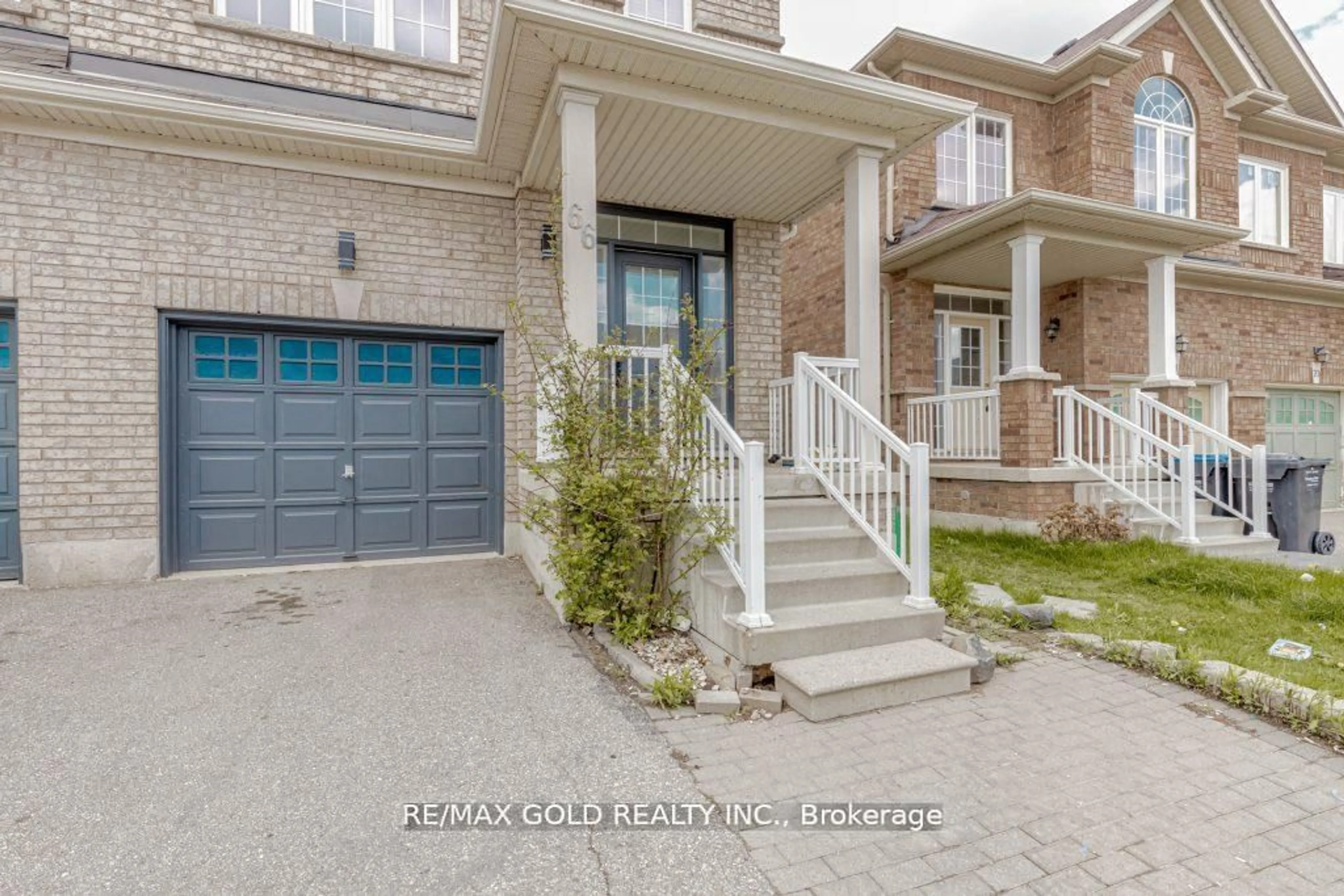 Home with brick exterior material, street for 66 Crumlin Cres, Brampton Ontario L6X 0Y3