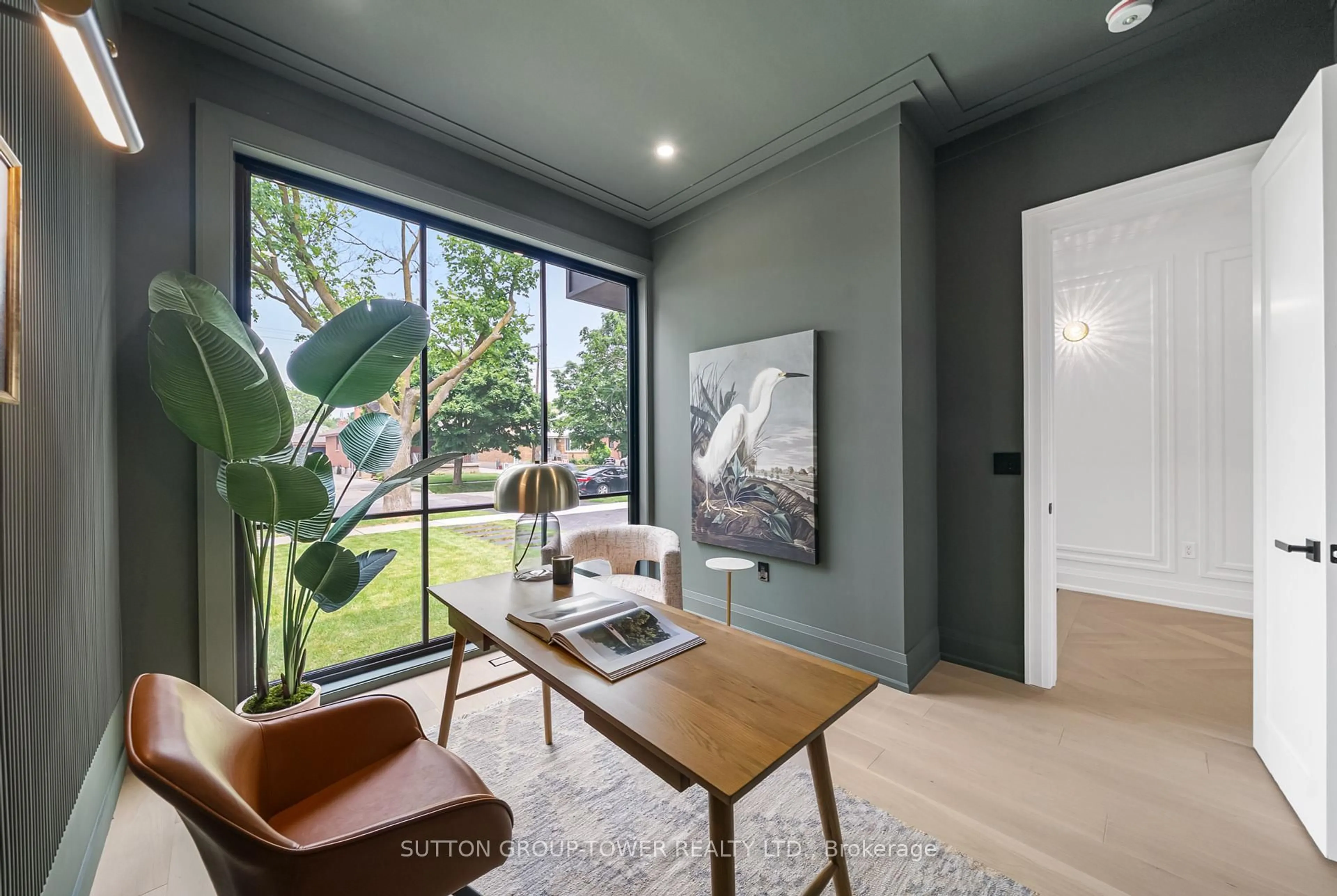Unknown for 121 Edgecroft Rd, Toronto Ontario M8Z 2C2