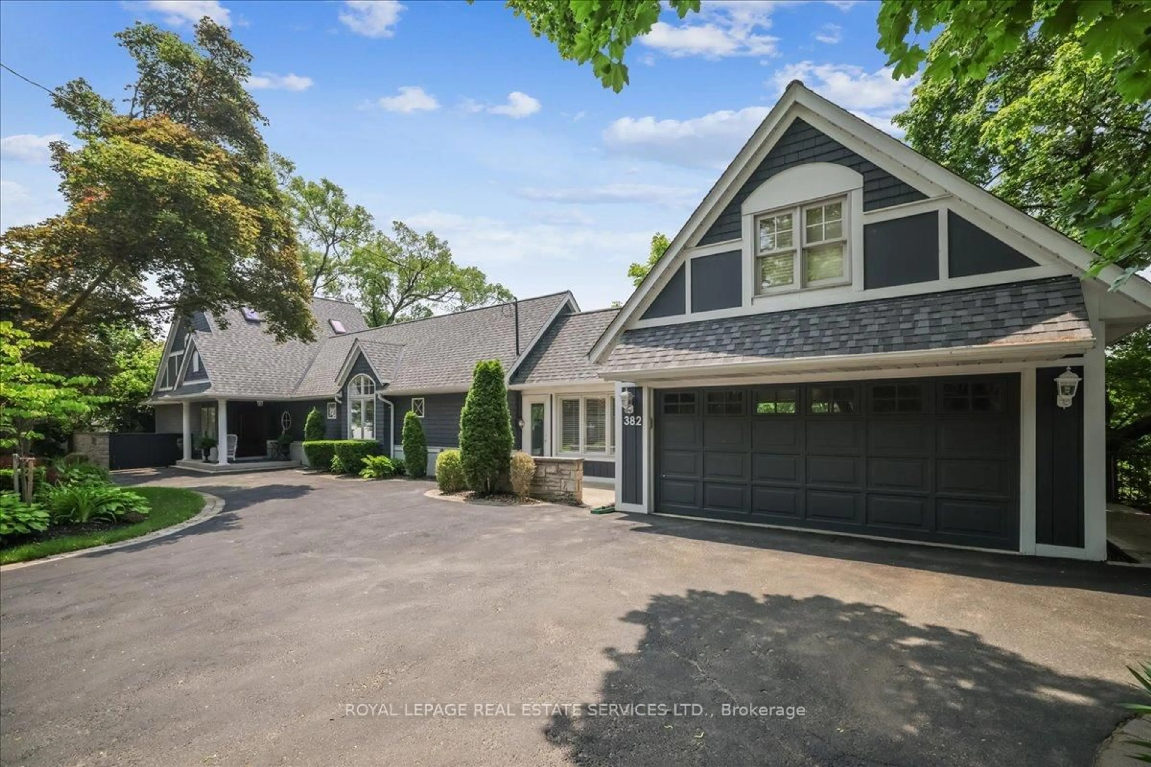 Unknown for 382 Trafalgar Rd, Oakville Ontario L6J 3H5