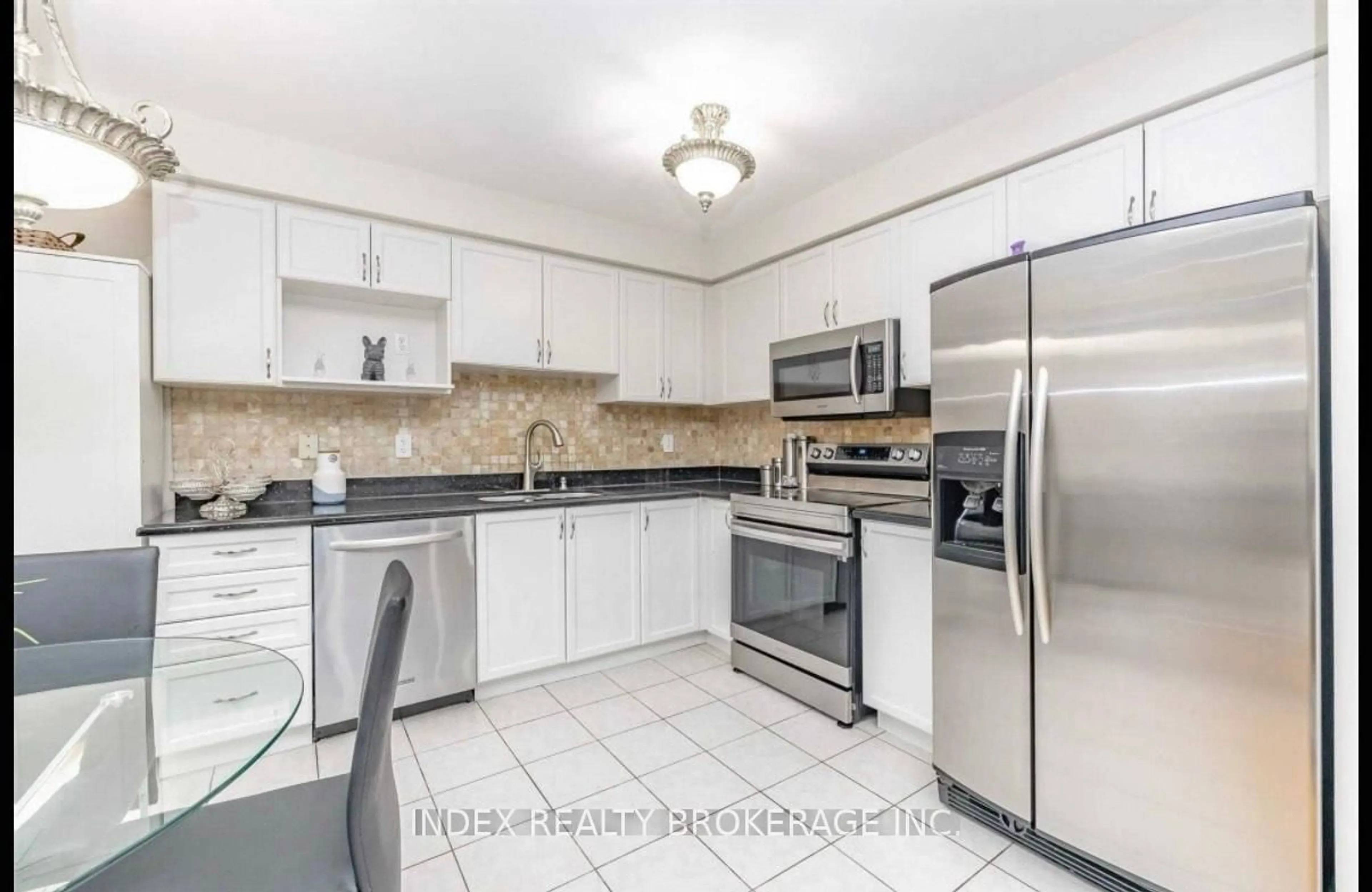 Standard kitchen, ceramic/tile floor for 59 Spencer Dr, Brampton Ontario L7A 2A6