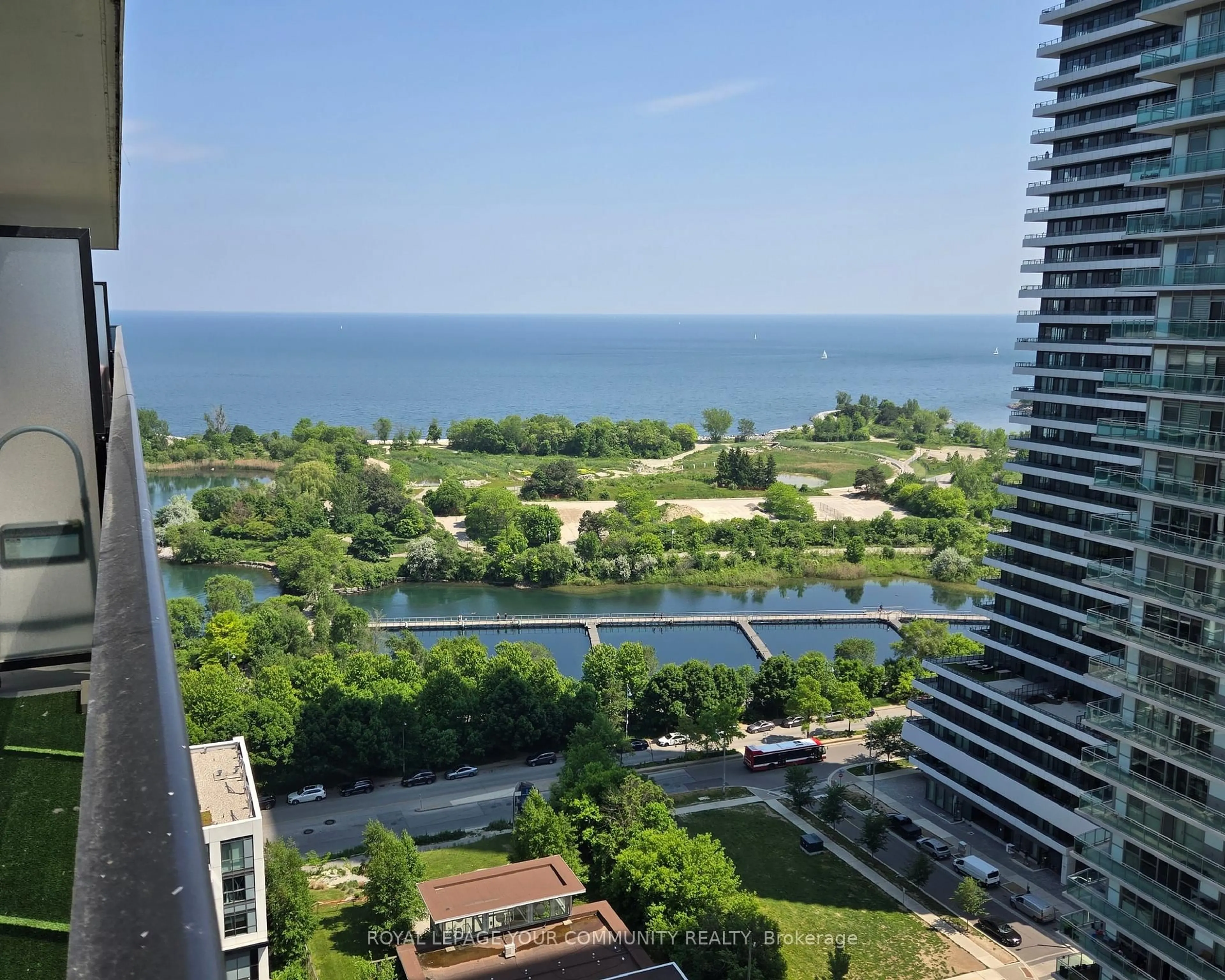 A pic from outside/outdoor area/front of a property/back of a property/a pic from drone, water/lake/river/ocean view for 70 Annie Craig Dr #2009, Toronto Ontario M8V 0C5