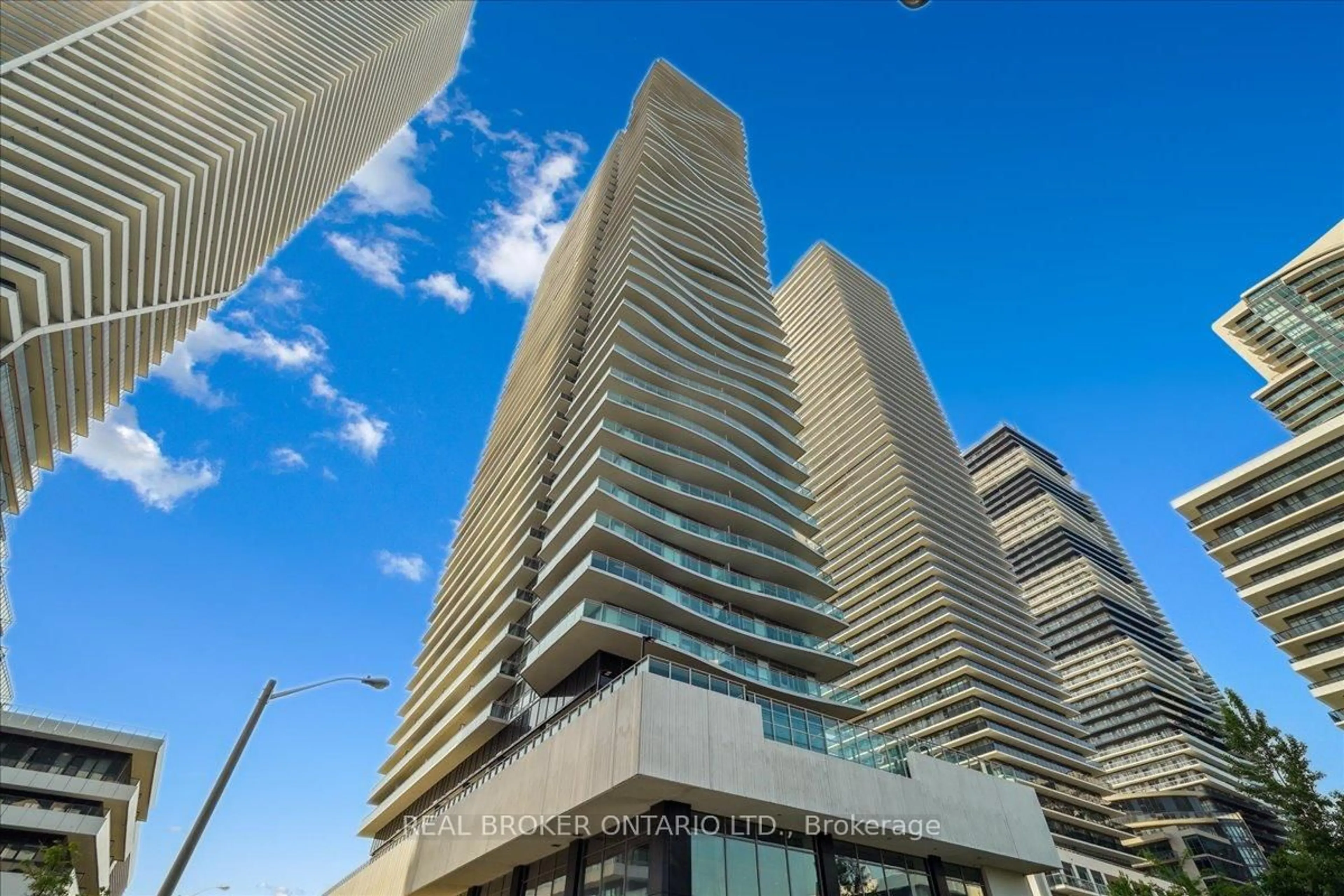 Unknown for 33 Shore Breeze Dr #3704, Toronto Ontario M8V 0G1