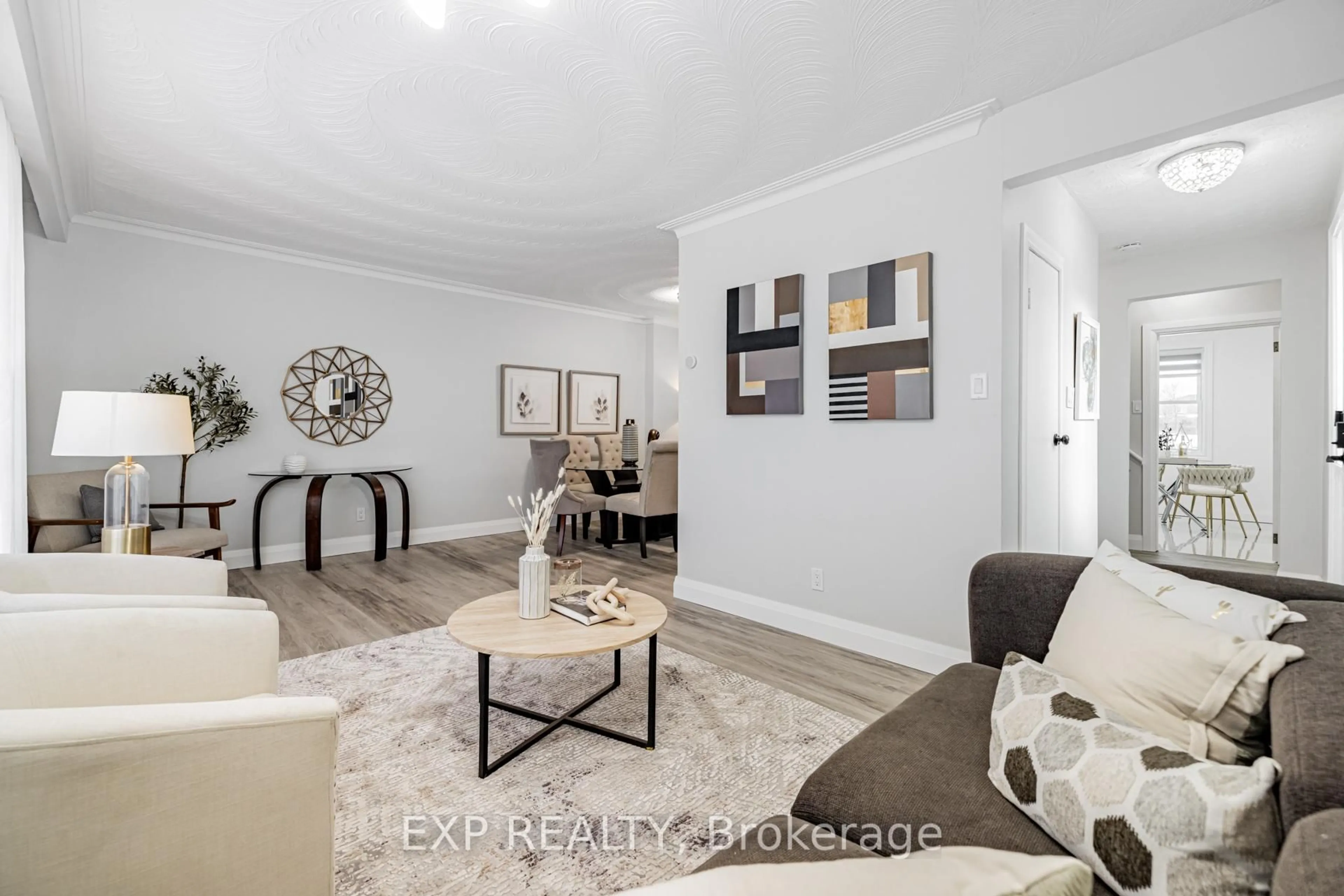 Living room with furniture, unknown for 15 Rambler Pl, Toronto Ontario M3L 1N6
